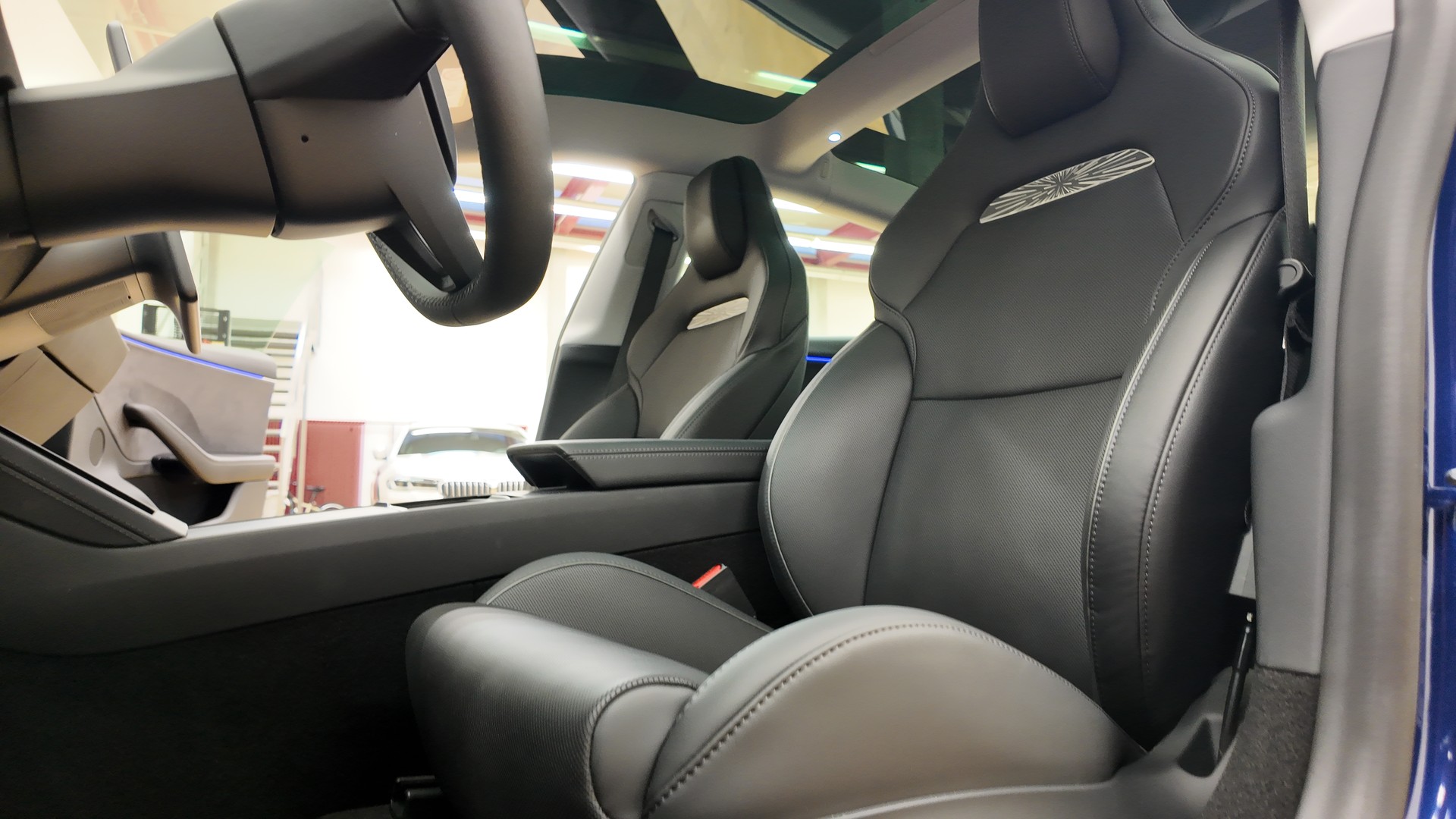 TESLA Model 3 Dual Motor Performance AWD-image-10