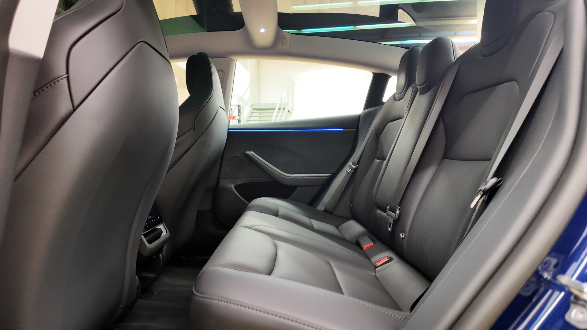 TESLA Model 3 Dual Motor Performance AWD-image-12