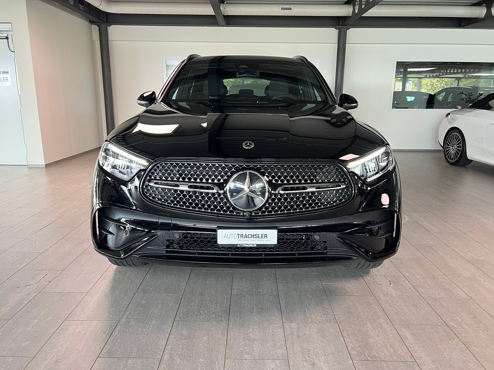 MERCEDES-BENZ GLC 300 e 4Matic EQ Star 9G-Tronic-image-1