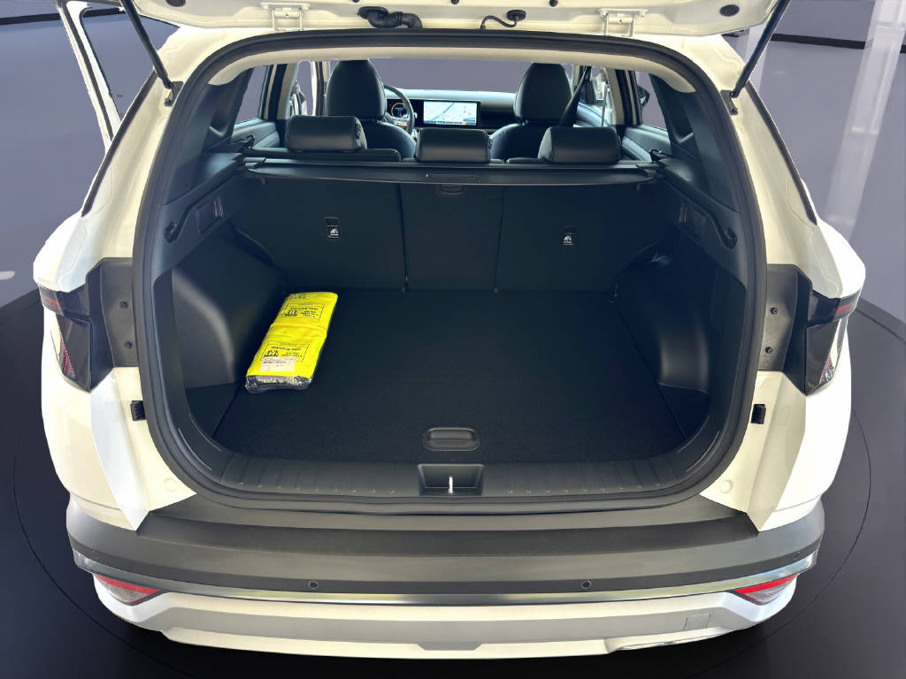 HYUNDAI TUCSON 1.6 T-GDi Hybrid Amplia 4WD-image-12