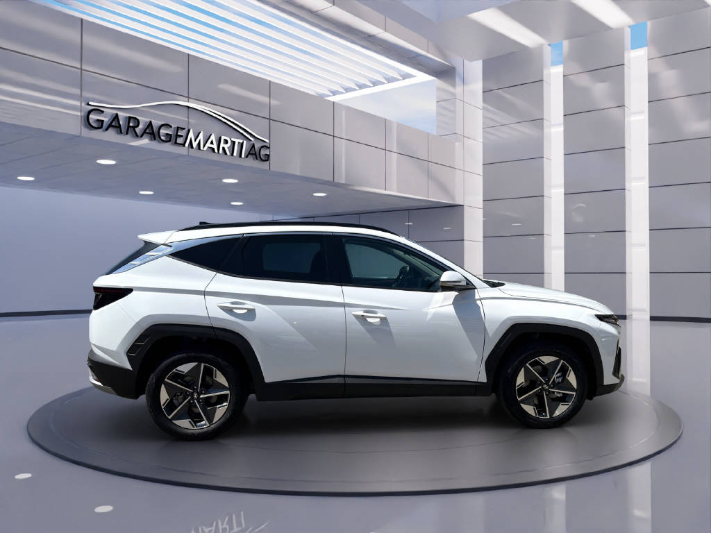 HYUNDAI TUCSON 1.6 T-GDi Hybrid Amplia 4WD-image-3