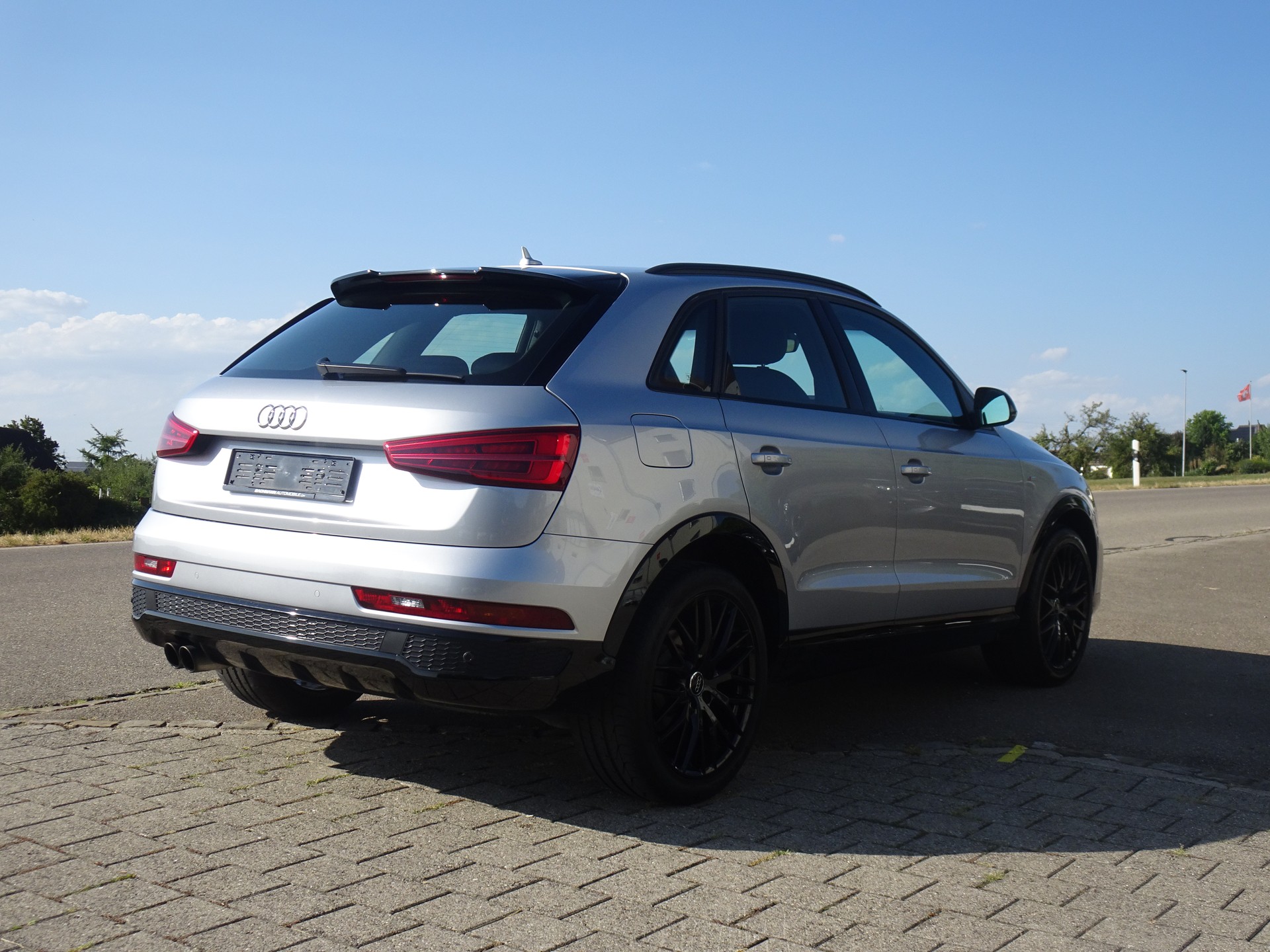 AUDI Q3 1.4 TFSI ultra sport-image-3