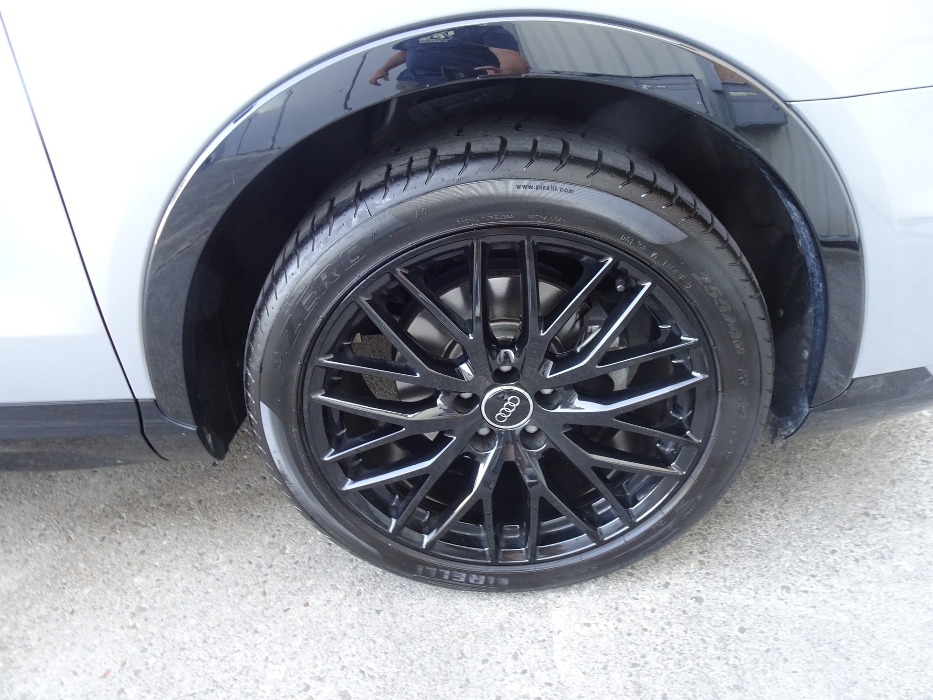 AUDI Q3 1.4 TFSI ultra sport-image-9