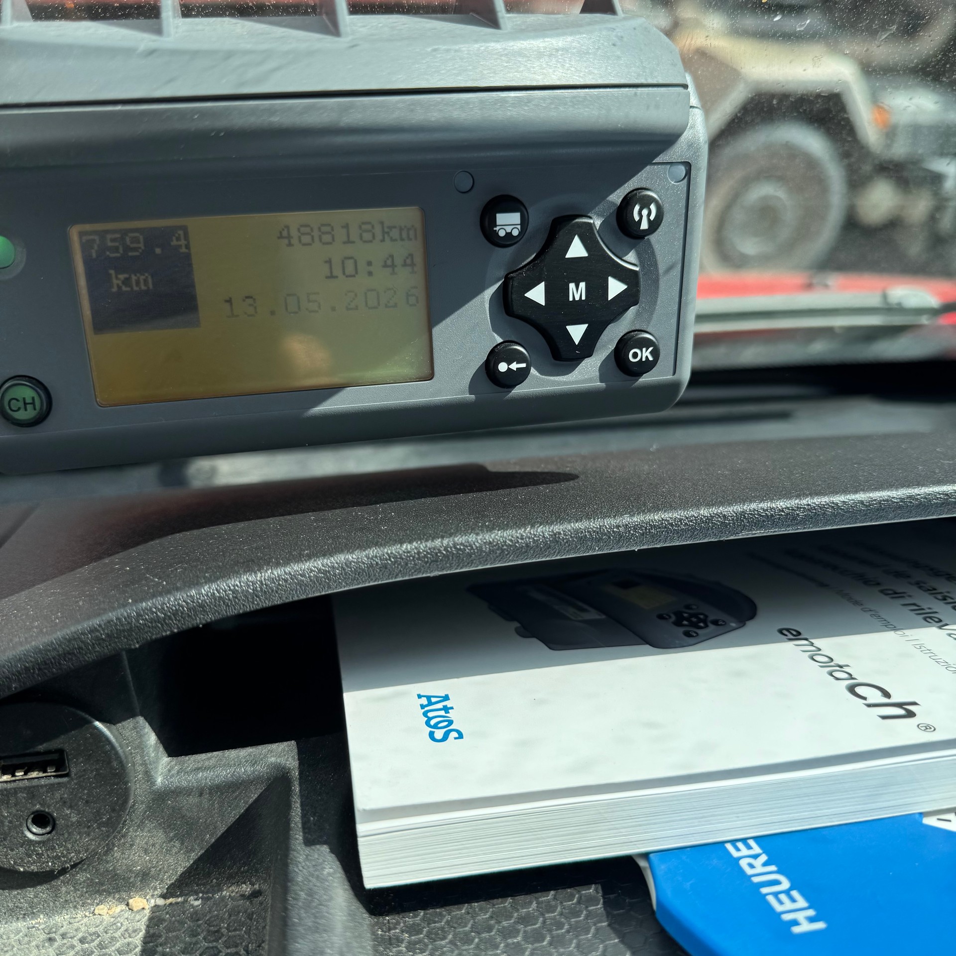 IVECO 70 C18-image-9