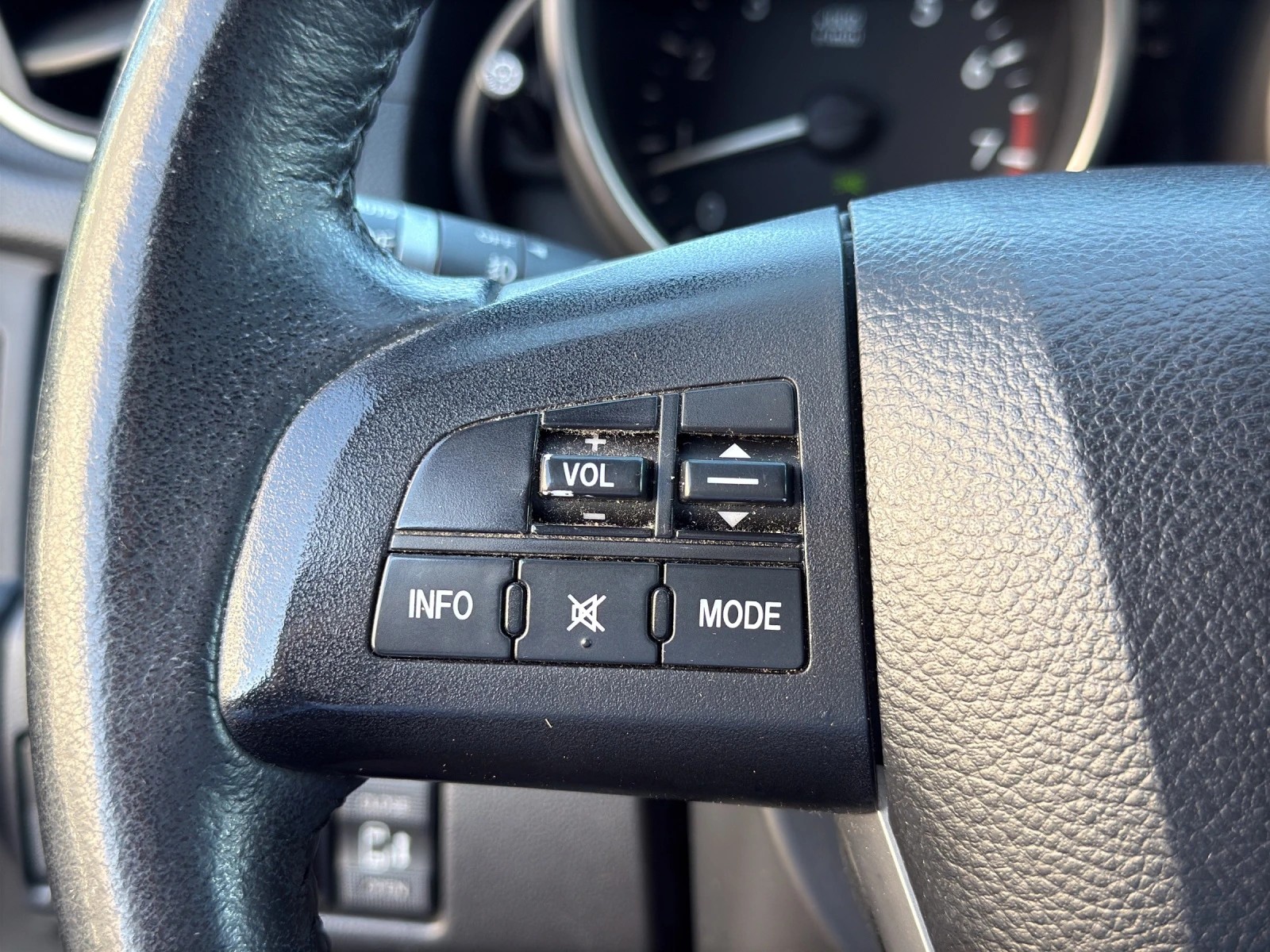 MAZDA 5 2.0 16V Exclusive Activematic-image-26
