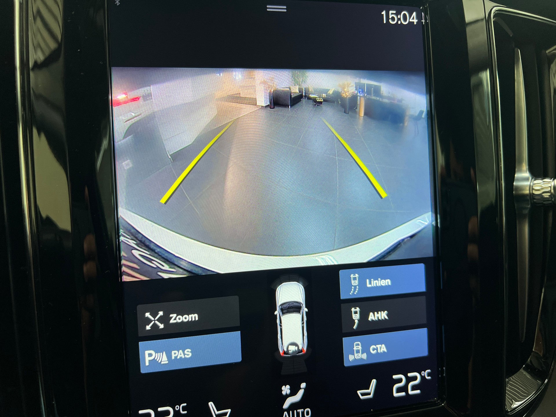 VOLVO XC60 B4 Diesel Mild Hybrid AWD Momentum Geartronic-image-22