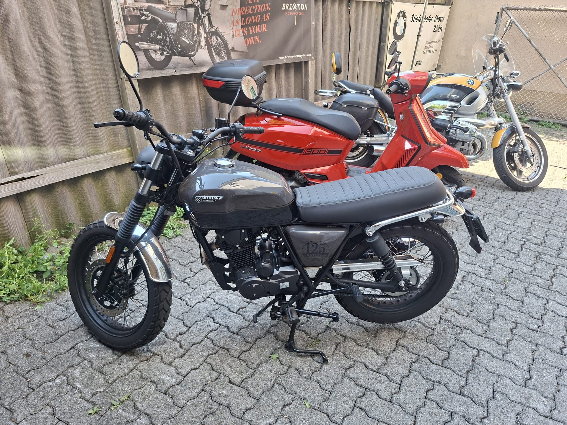 BRIXTON Cromwell 125 ABS