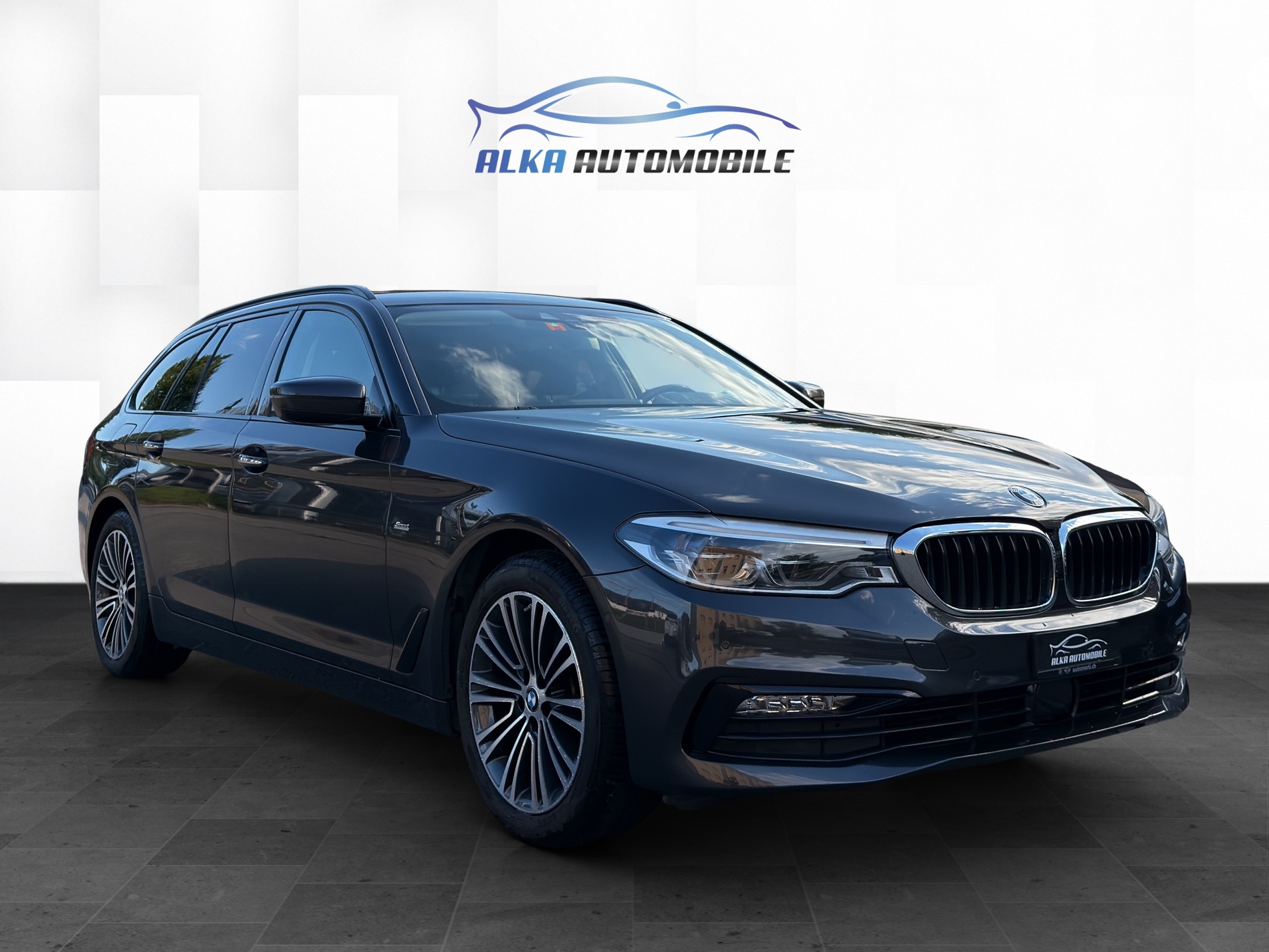 BMW 520d xDrive Touring Sport Line Steptronic