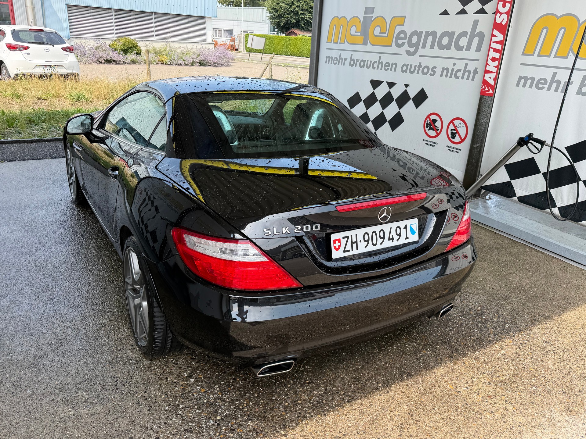 MERCEDES-BENZ SLK 200-image-4