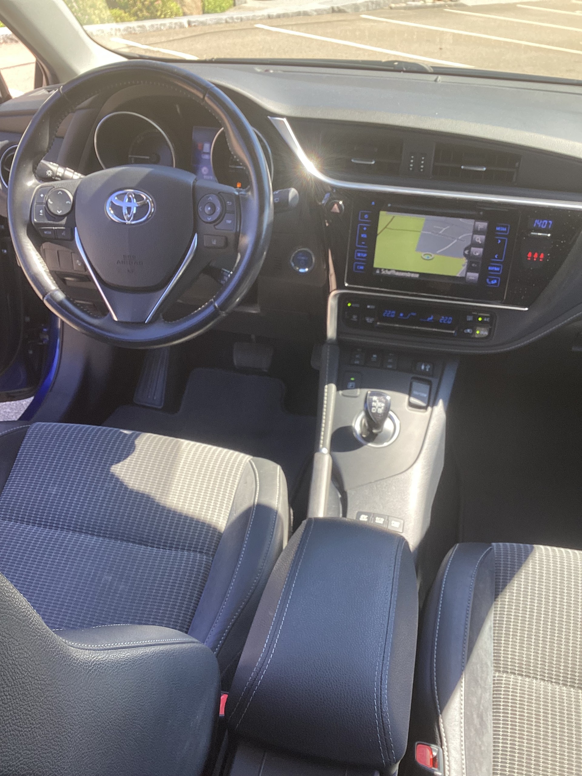 TOYOTA 1.8 HSD Active-image-3