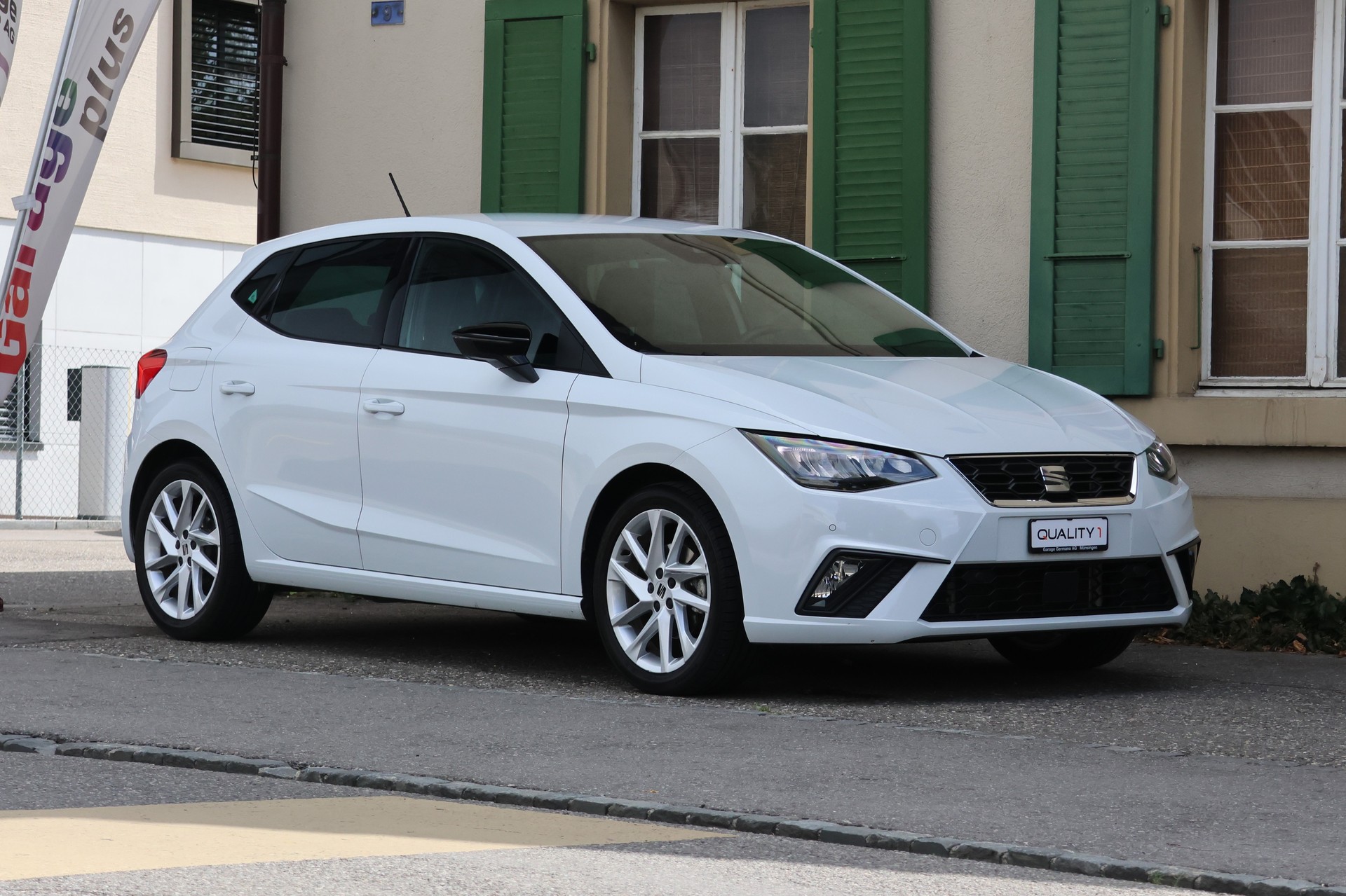 SEAT Ibiza 1.0 EcoTSI FR DSG-image-2