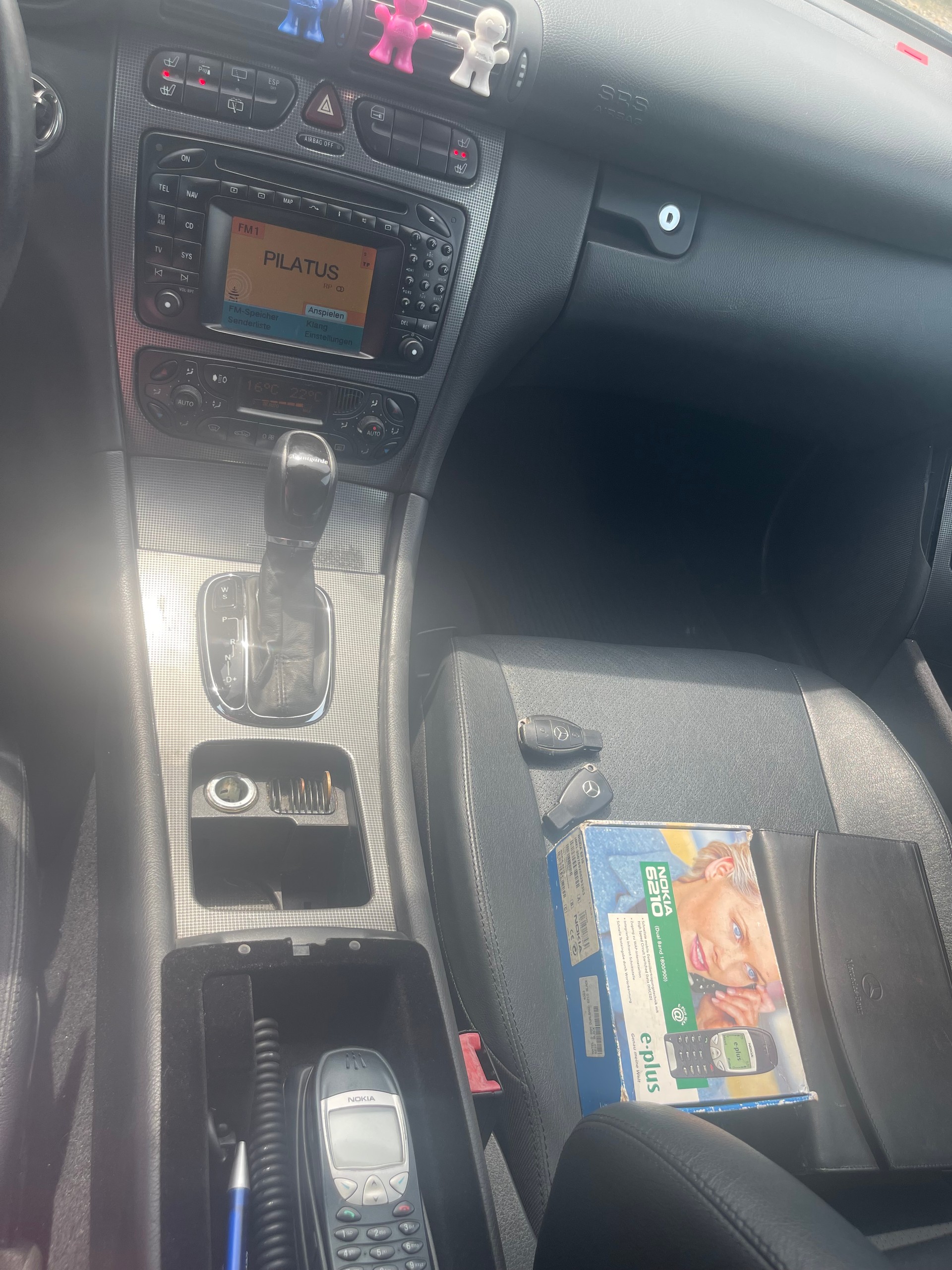 MERCEDES-BENZ C 320-image-4