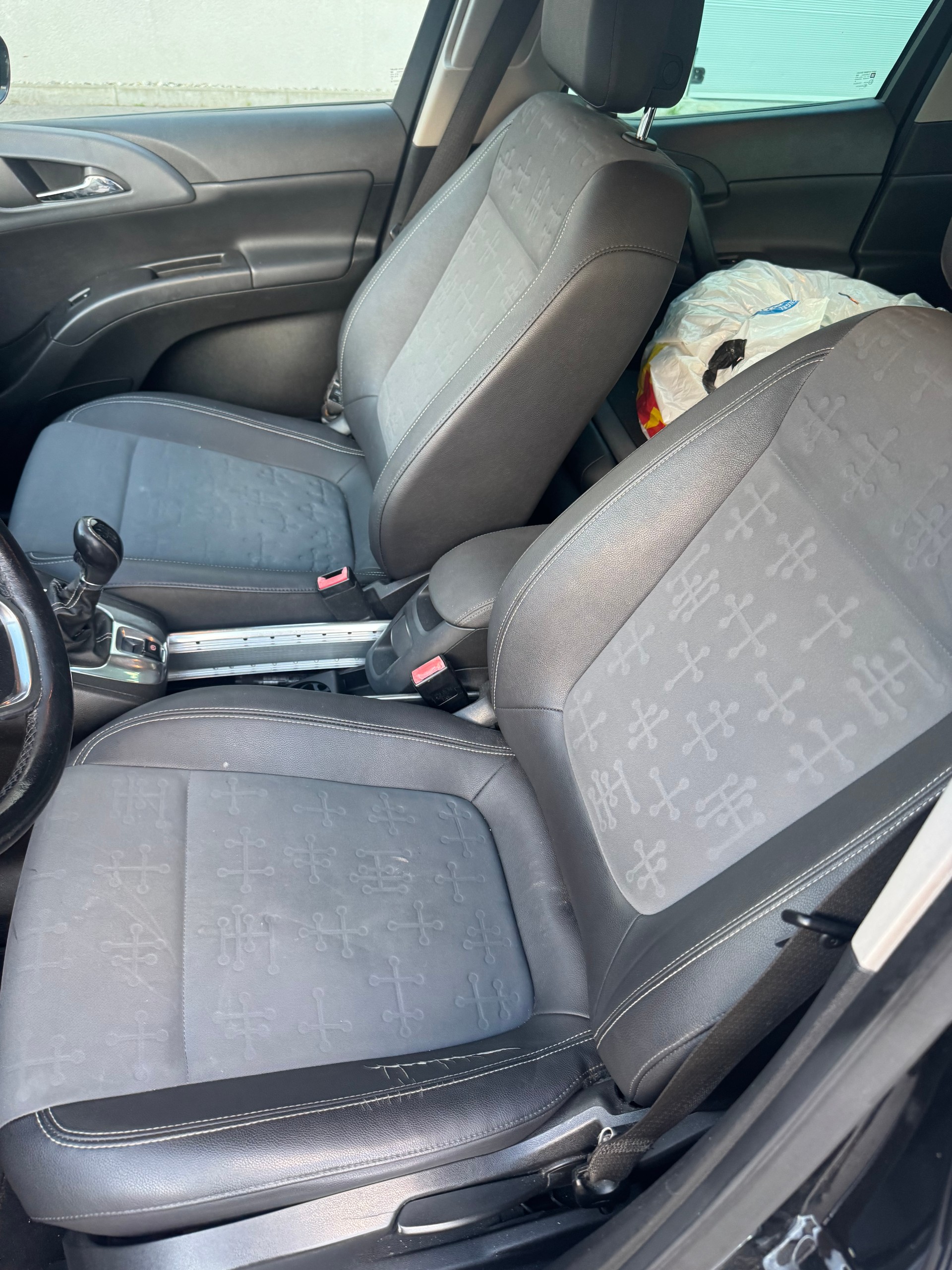 OPEL Meriva 1.4 Turbo Enjoy-image-2
