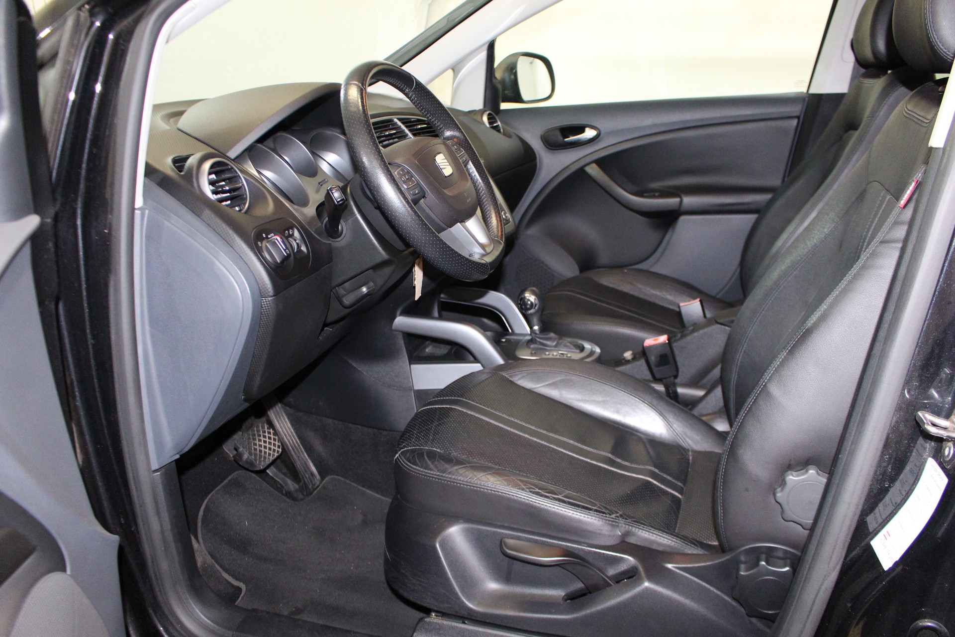SEAT Altea 2.0 TDI DPF Style DSG-image-6