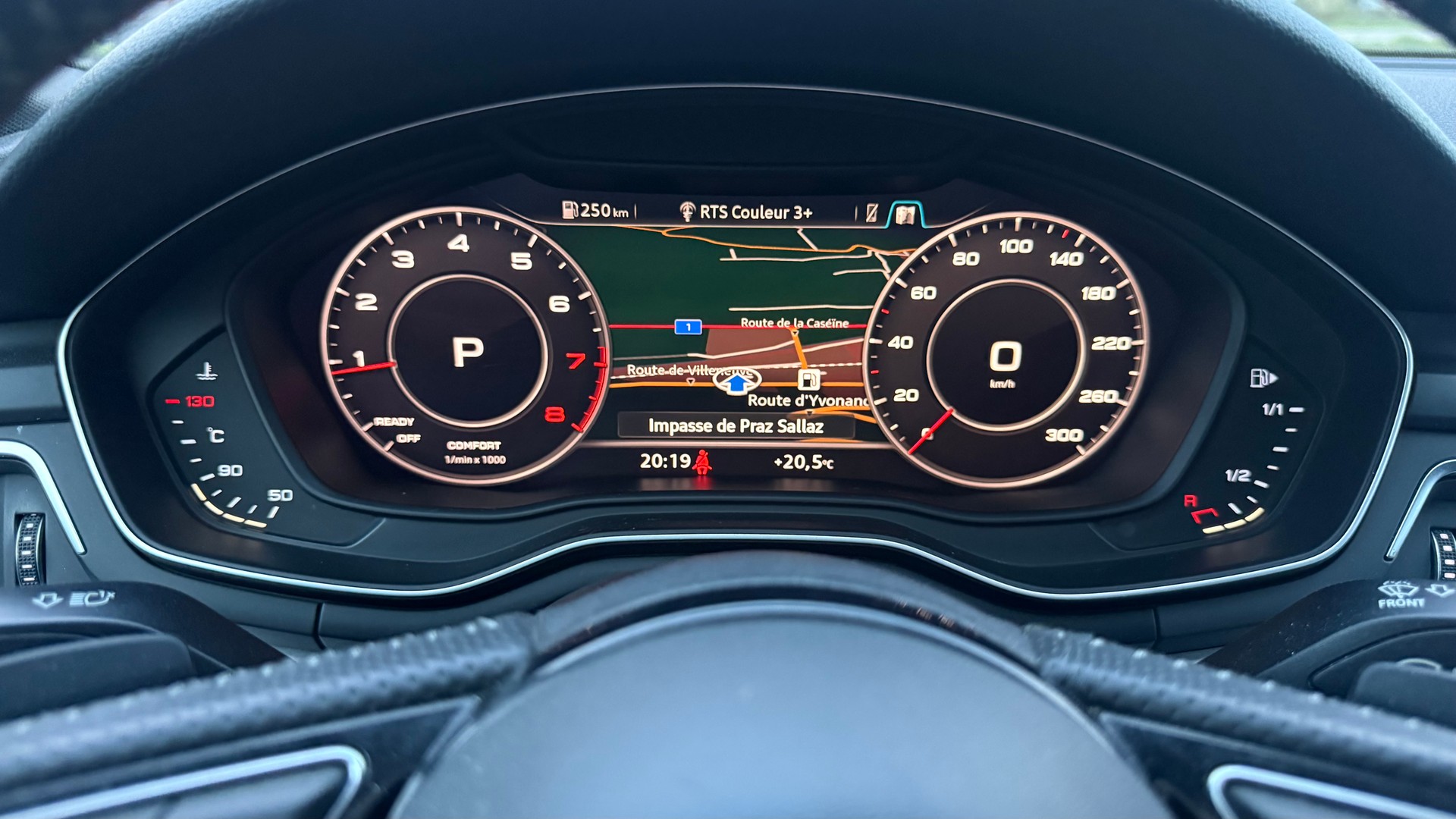AUDI A4 Avant 2.0 TFSI Sport quattro S-tronic-image-14