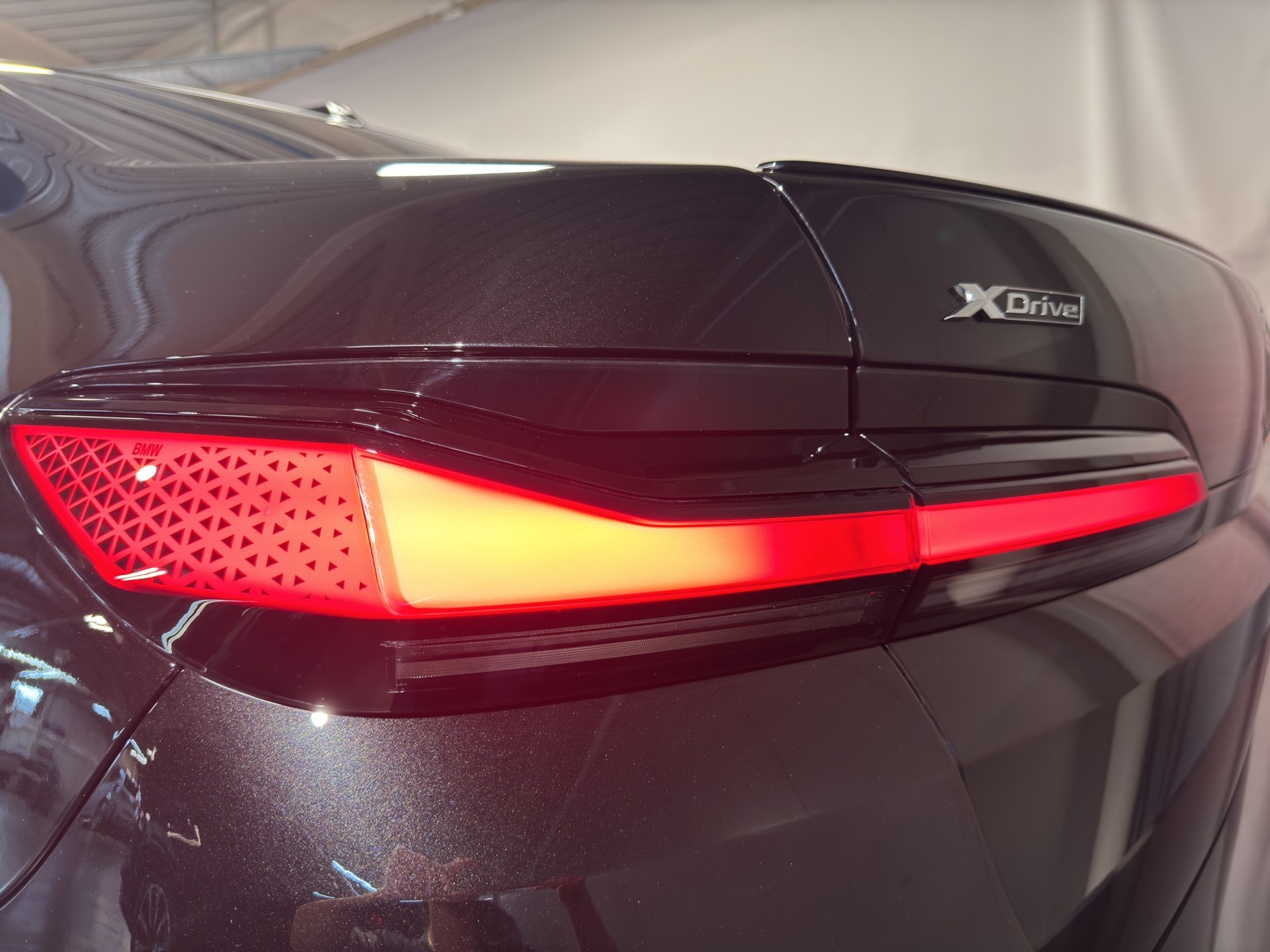 BMW 740d xDrive M Sport-image-5
