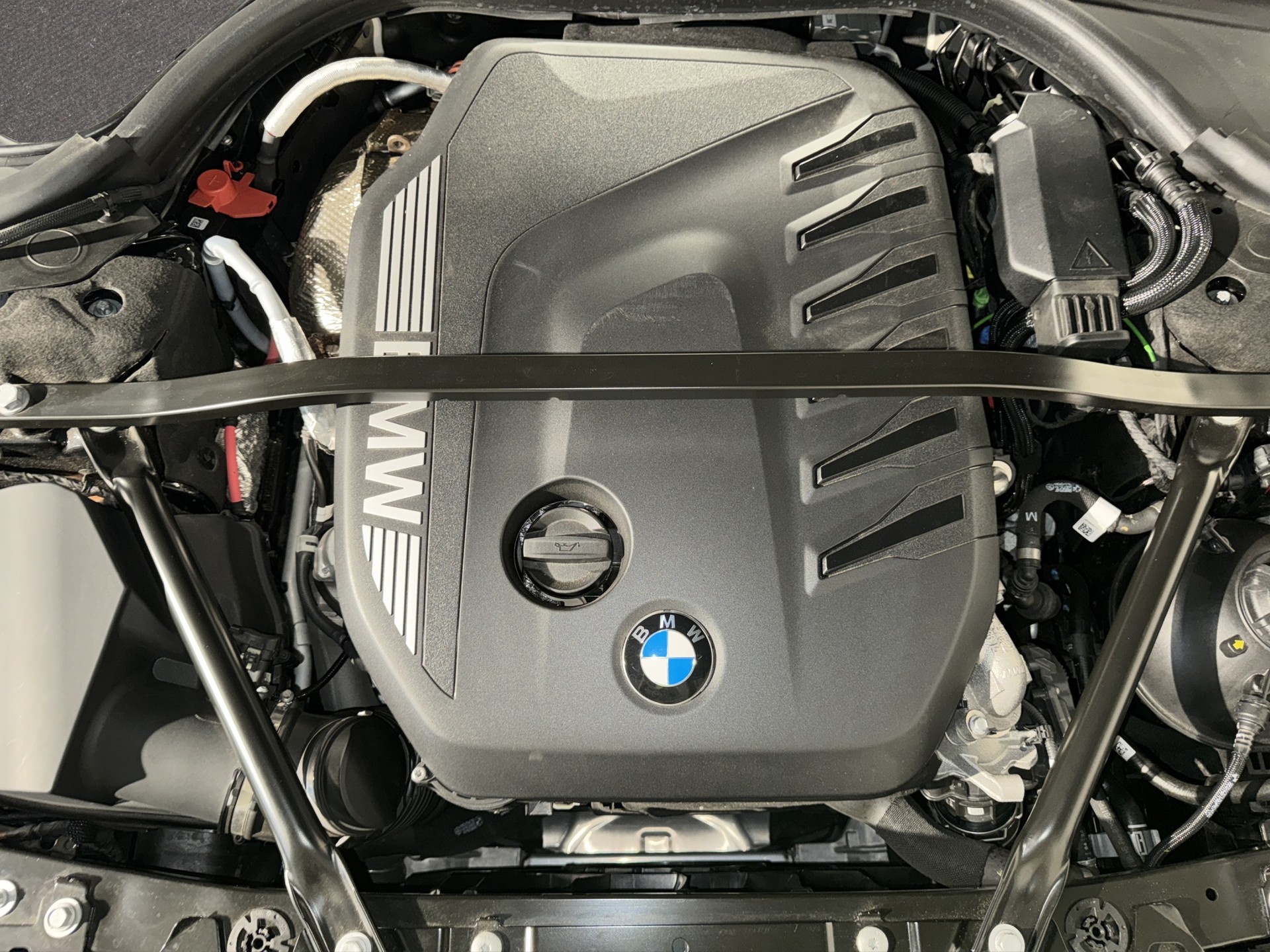 BMW 740d xDrive M Sport-image-21