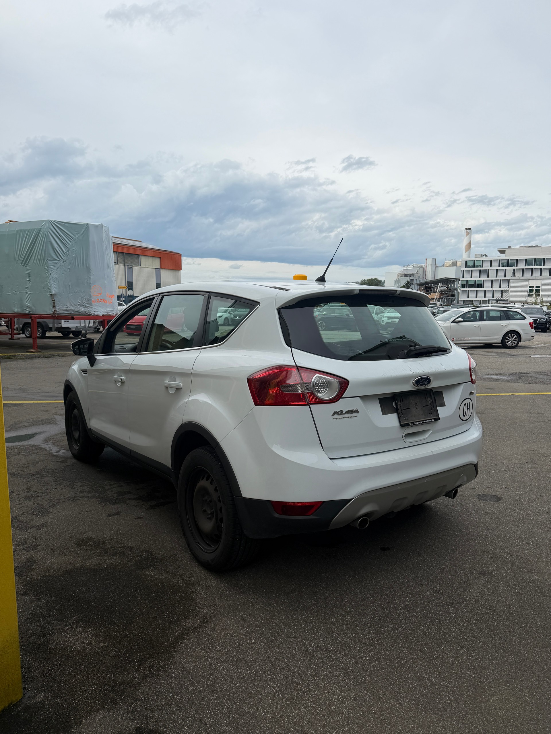 FORD Kuga 2.0 TDCi Carving 2WD-image-4