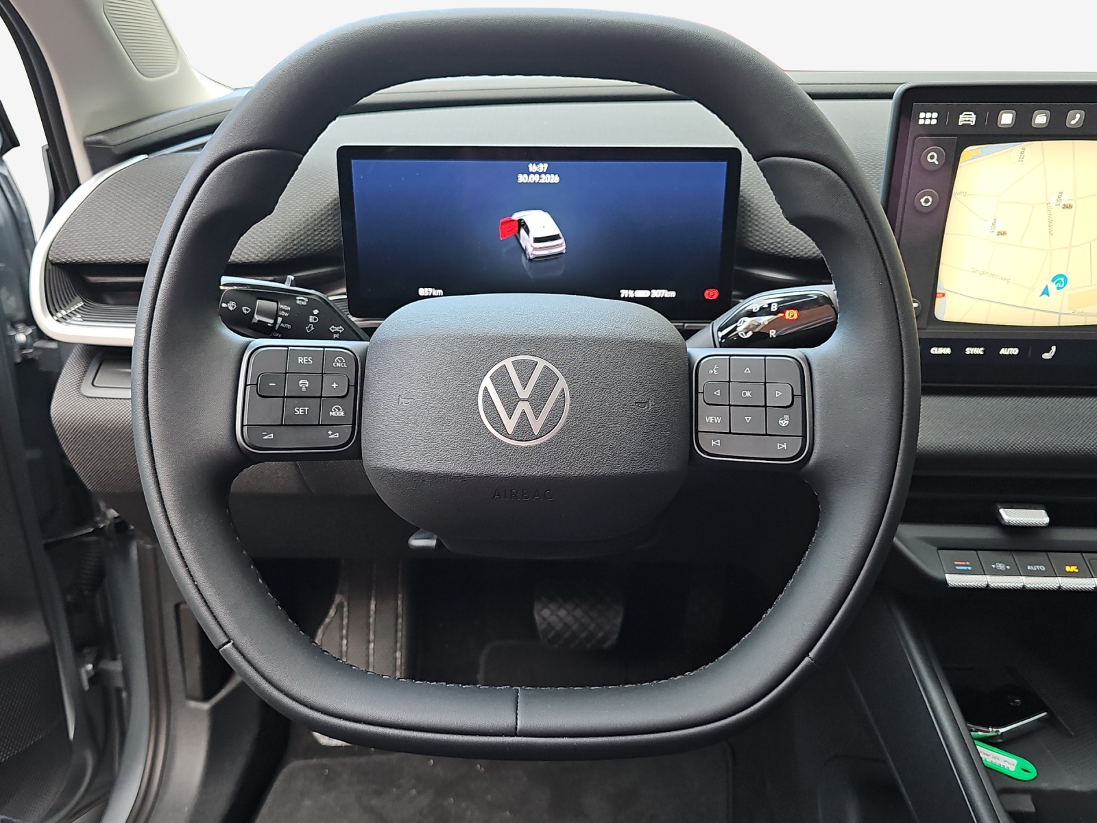 VW ID.Polo 52 kWh Life Edition One-image-9