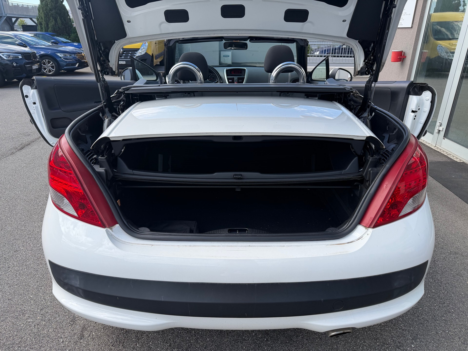 PEUGEOT 207 CC 1.6 16V Active-image-16