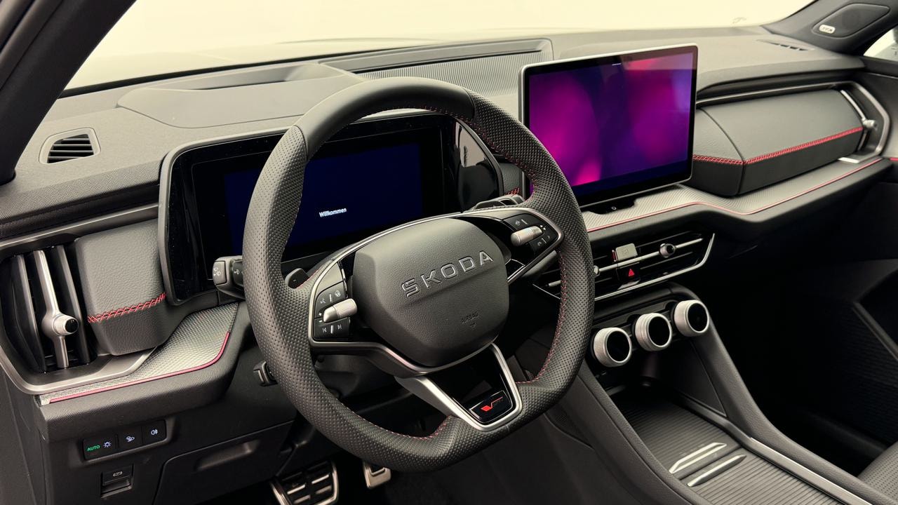 SKODA Kodiaq 2.0 TSI RS 4x4-image-6