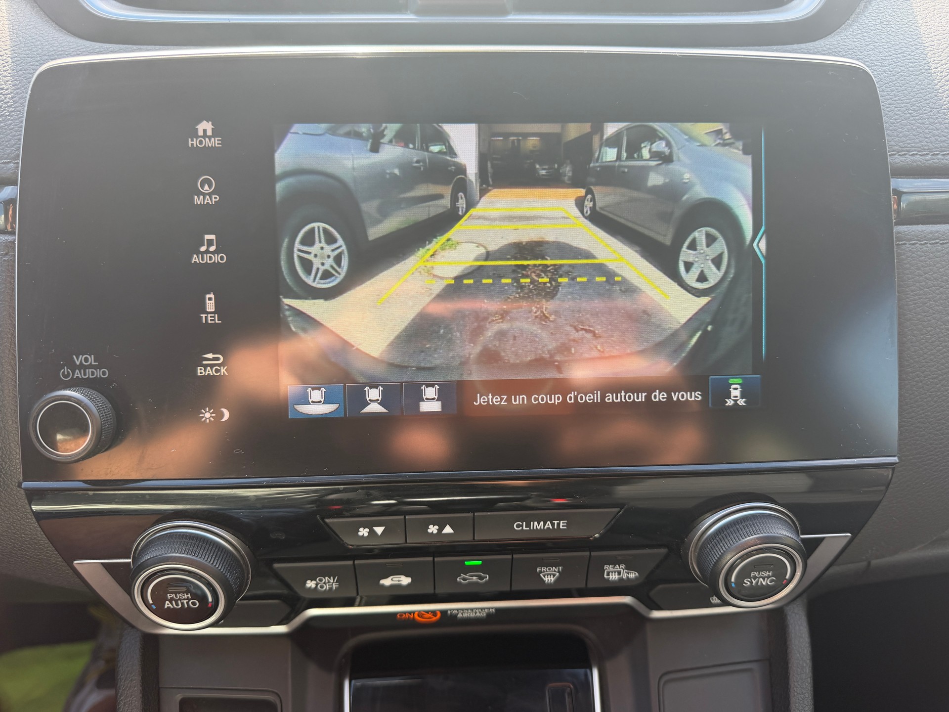 HONDA CR-V 1.5 i-VTEC Executive 4WD Automatic-image-11