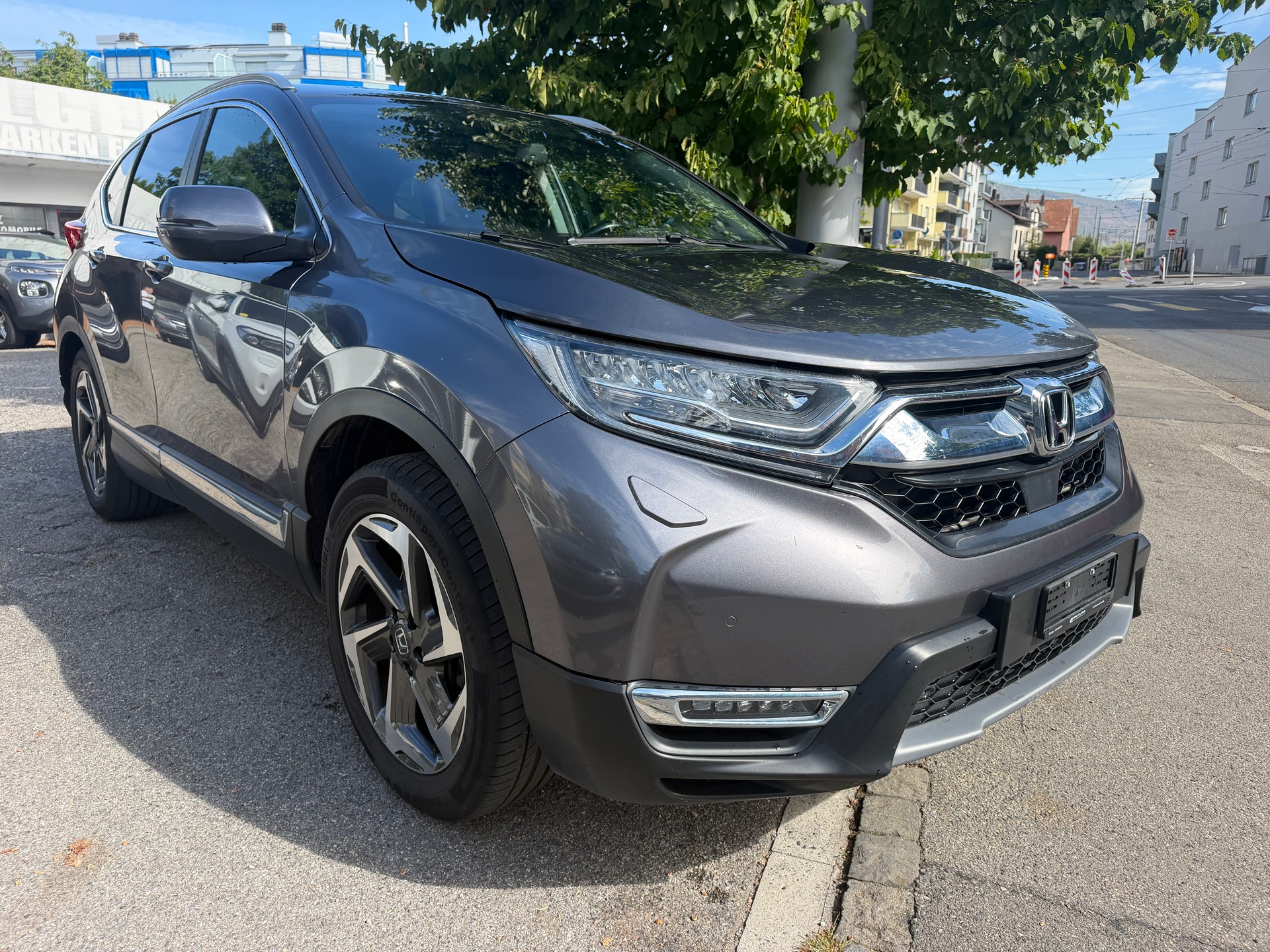 HONDA CR-V 1.5 i-VTEC Executive 4WD Automatic-image-1