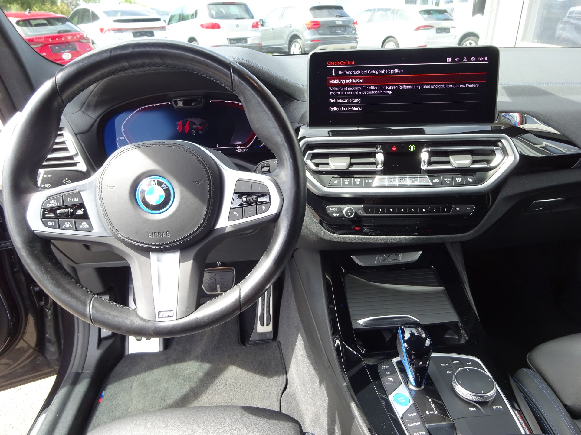 BMW iX3 Impressive-image-8