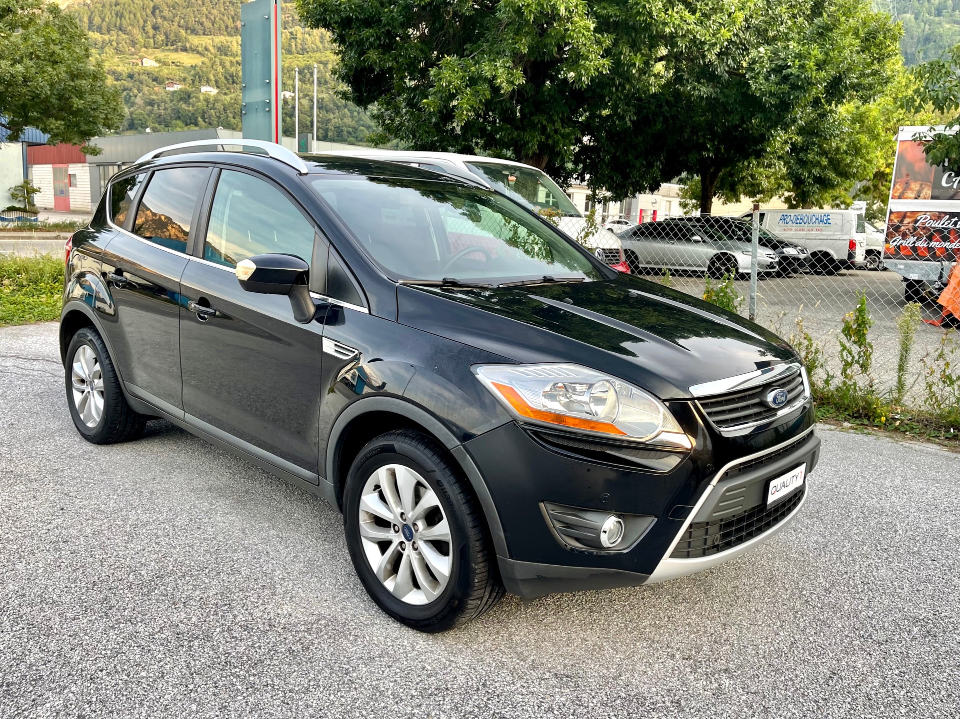 FORD Kuga 2.0 TDCi Individual 4WD PowerShift-image-0