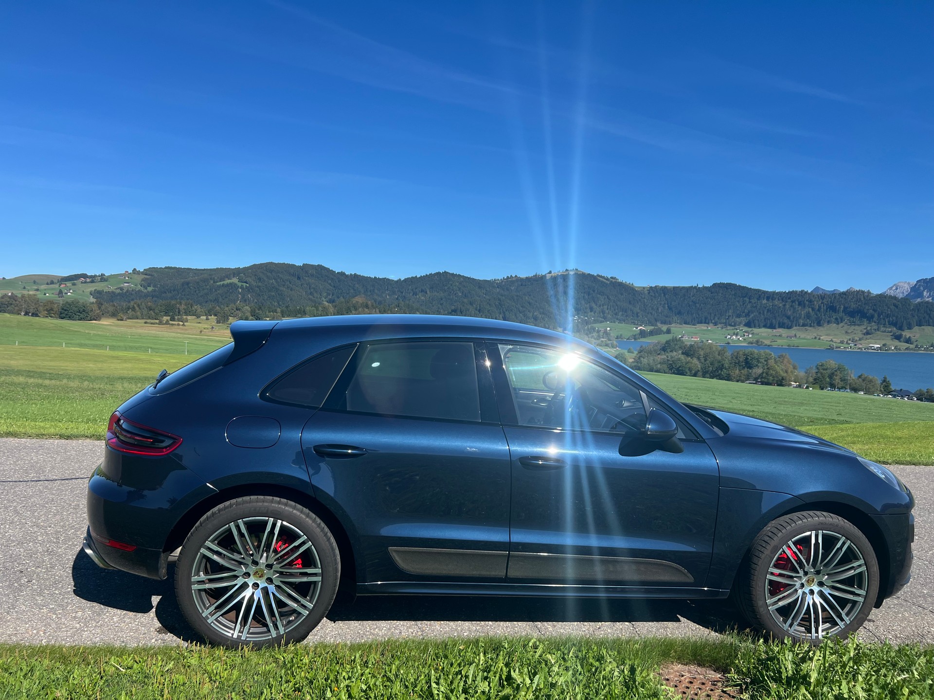 PORSCHE Macan Turbo PDK-image-5