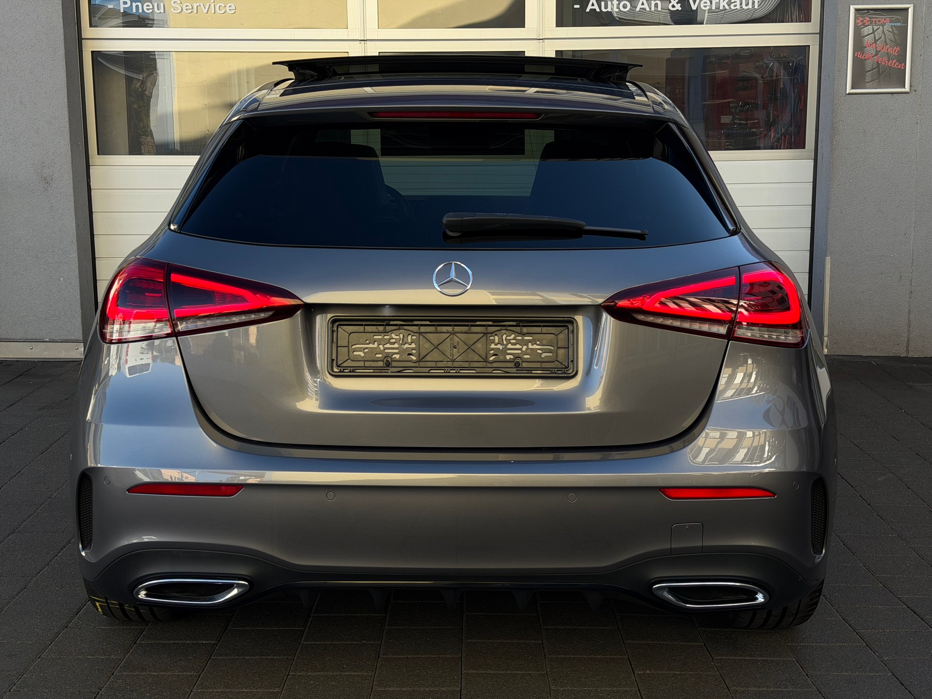 MERCEDES-BENZ A 250 4Matic AMG Line 4Matic 7G-DCT*Garantie*Gratis-Service*Top Austattung*CH-FHZ*Panoramadach*360 Grad Kamera* USW.*-image-9