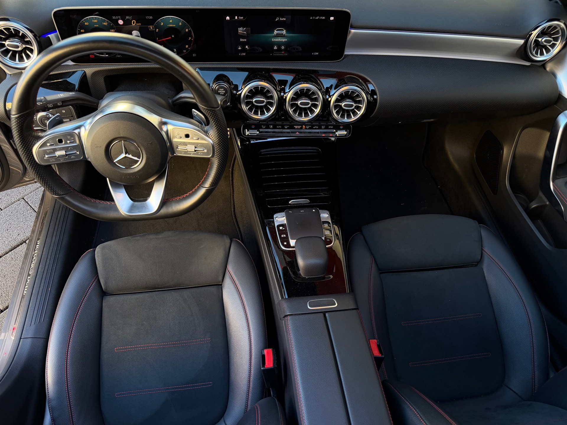 MERCEDES-BENZ A 250 4Matic AMG Line 4Matic 7G-DCT*Garantie*Gratis-Service*Top Austattung*CH-FHZ*Panoramadach*360 Grad Kamera* USW.*-image-12