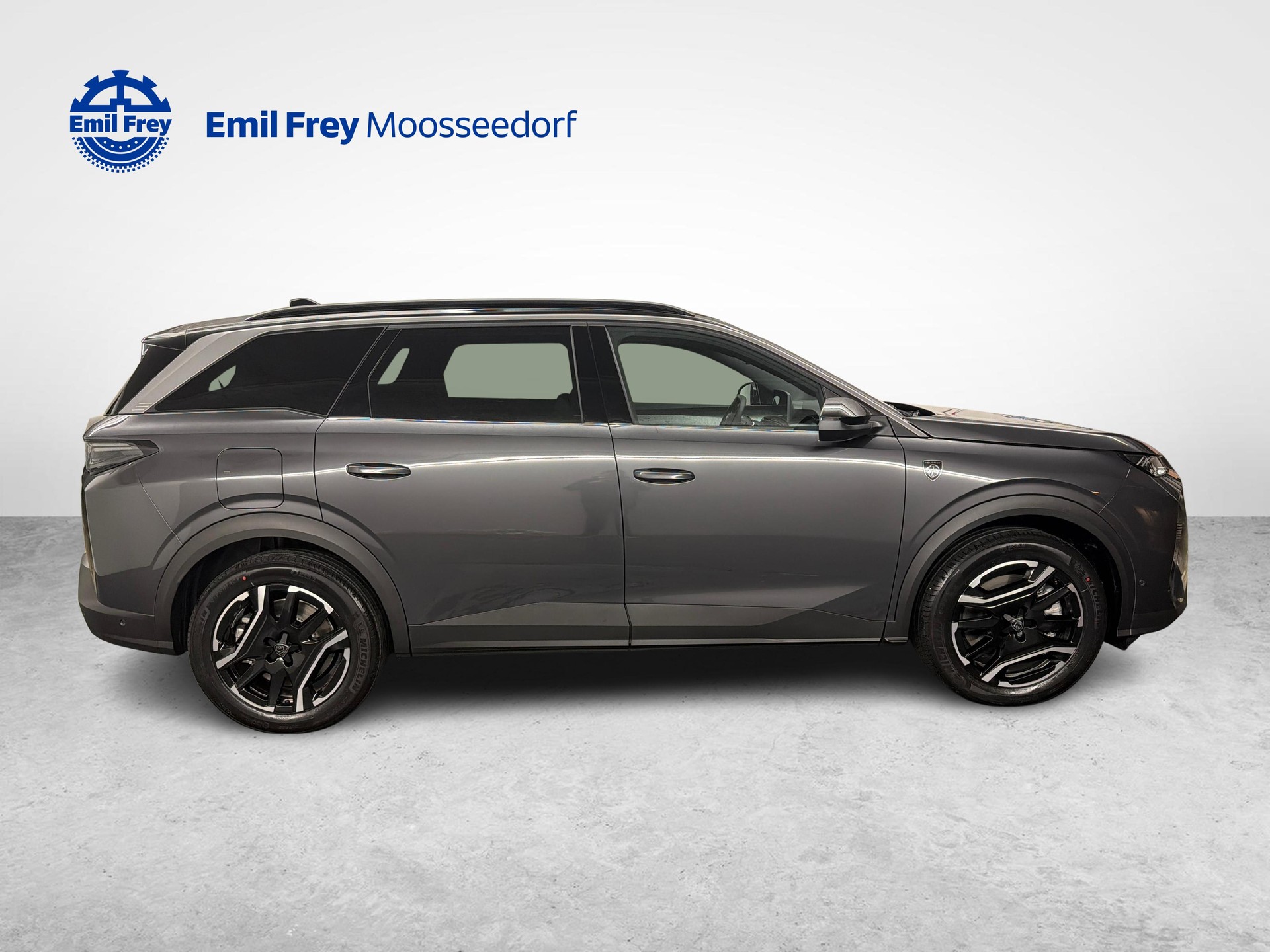 PEUGEOT 5008 1.6 PHEV GT-image-5