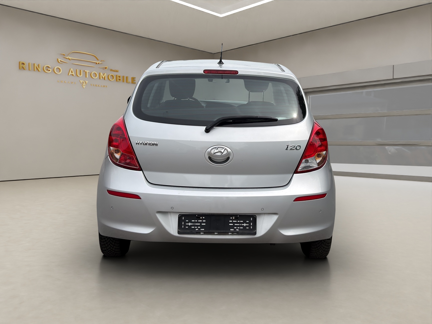 HYUNDAI i20 1.4 Premium Automatic-image-5