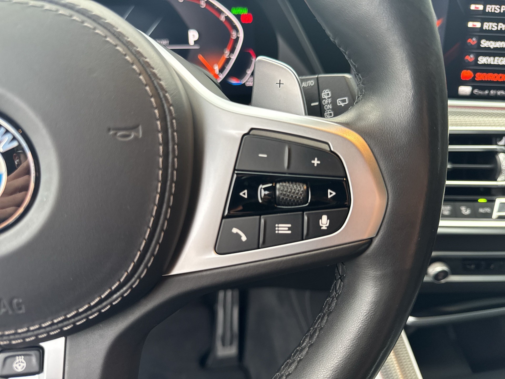 BMW X5 xDrive 40i M Sport Steptronic-image-15