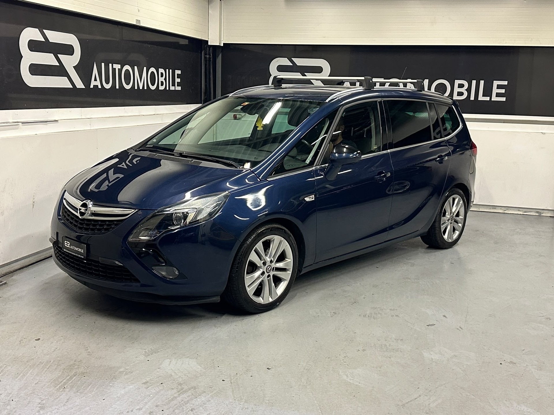 OPEL Zafira Tourer 1.4i 16V Turbo Sport 7-Plätze-image-0