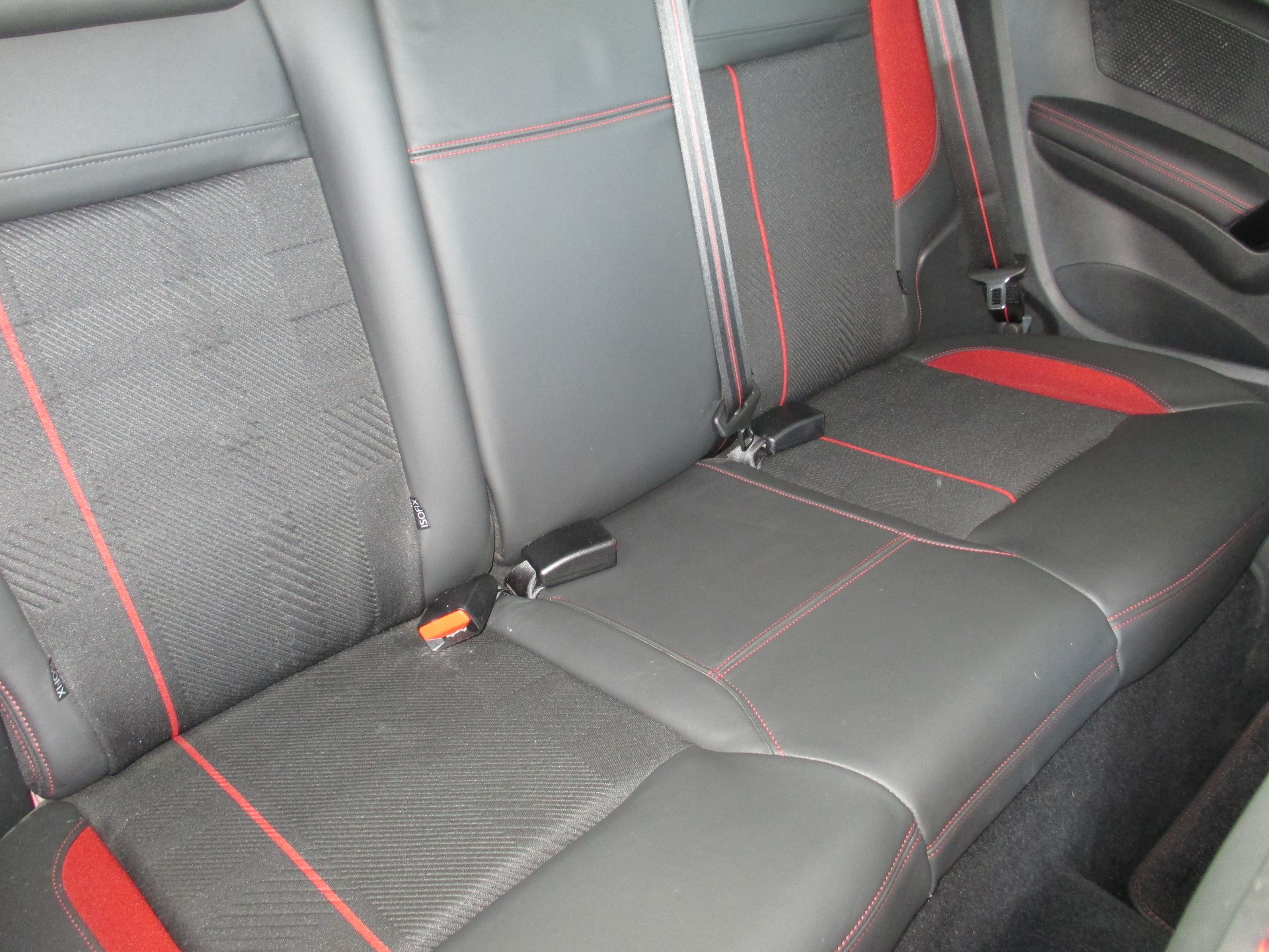 PEUGEOT 208 1.6 Turbo GTi-image-11