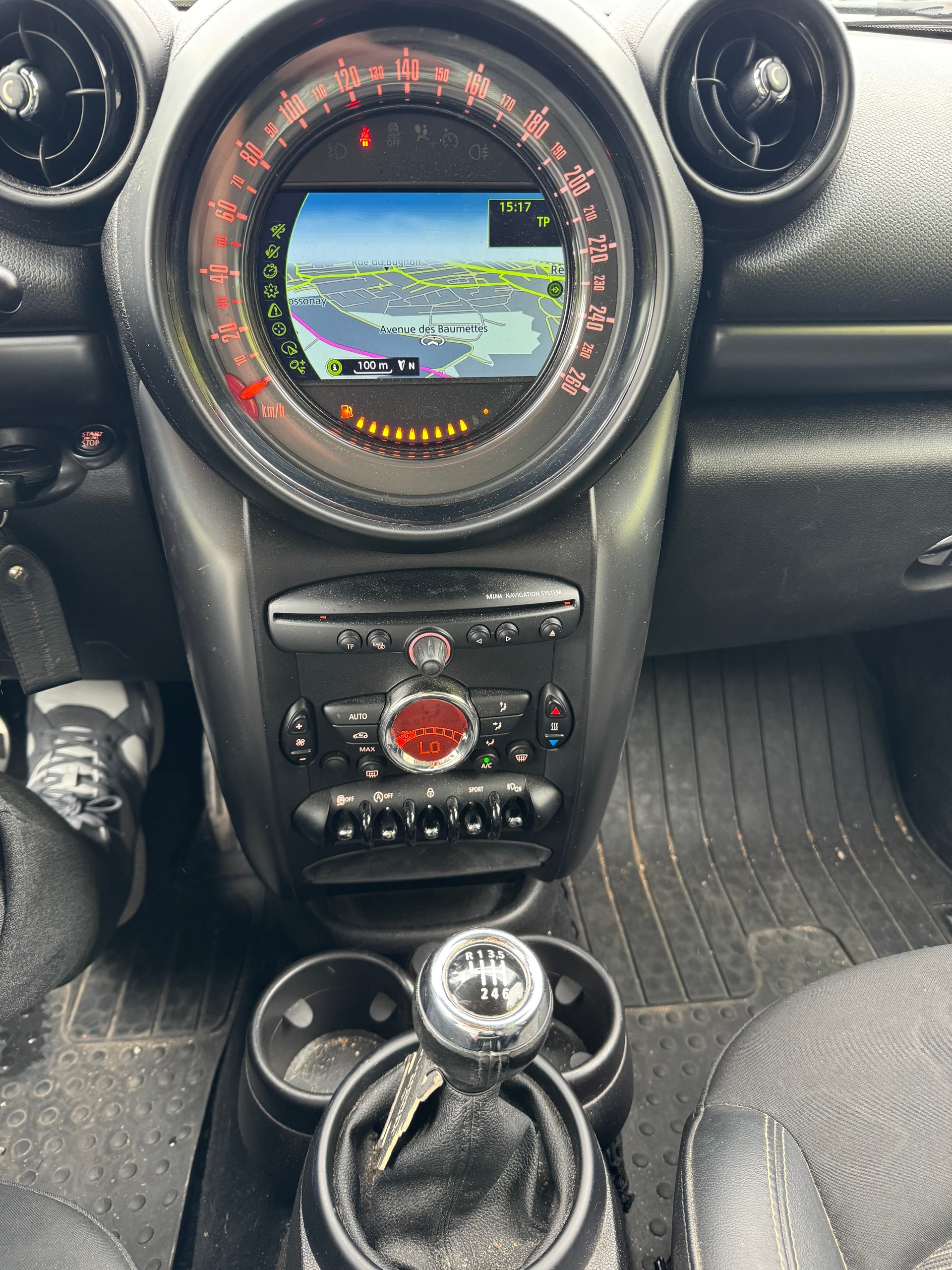 MINI Countryman Cooper SD ALL4 Snowhill-image-17