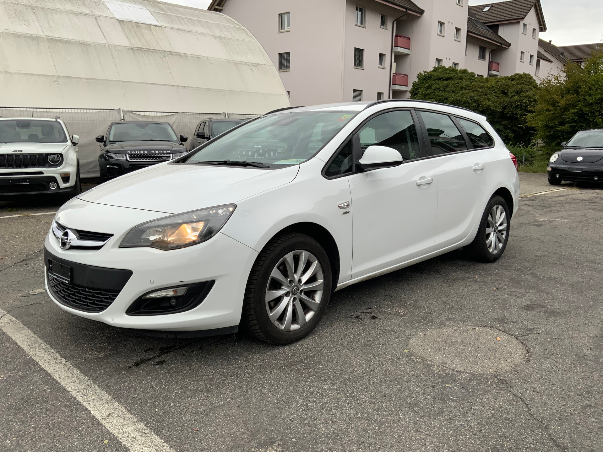 OPEL Astra SportsTourer 2.0 CDTi Sport Automatic-image-1