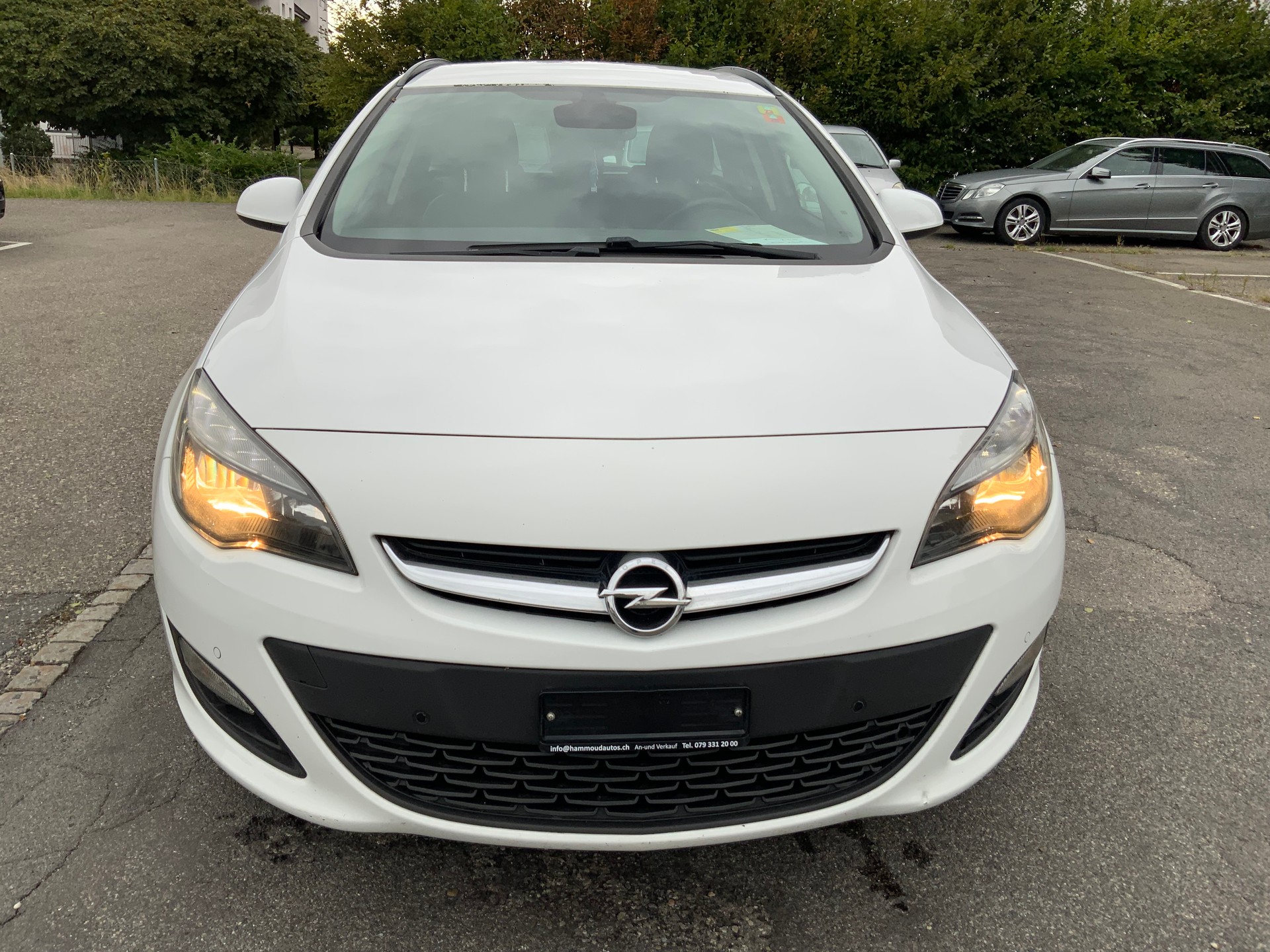 OPEL Astra SportsTourer 2.0 CDTi Sport Automatic-image-0