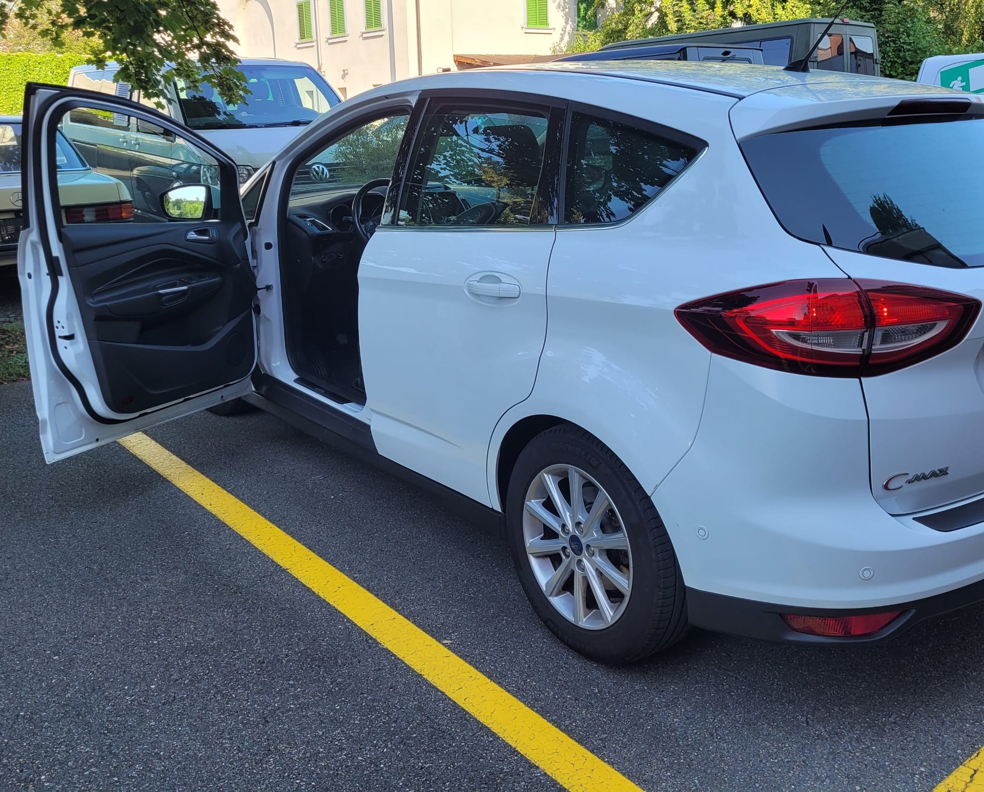 FORD 1.5i EcoB 150 Titanium S/S-image-1