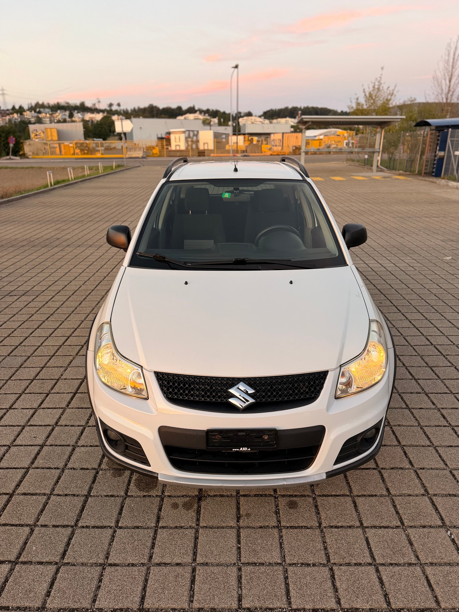 SUZUKI SX4 1.6 16V GL Top Barry 4WD-image-3