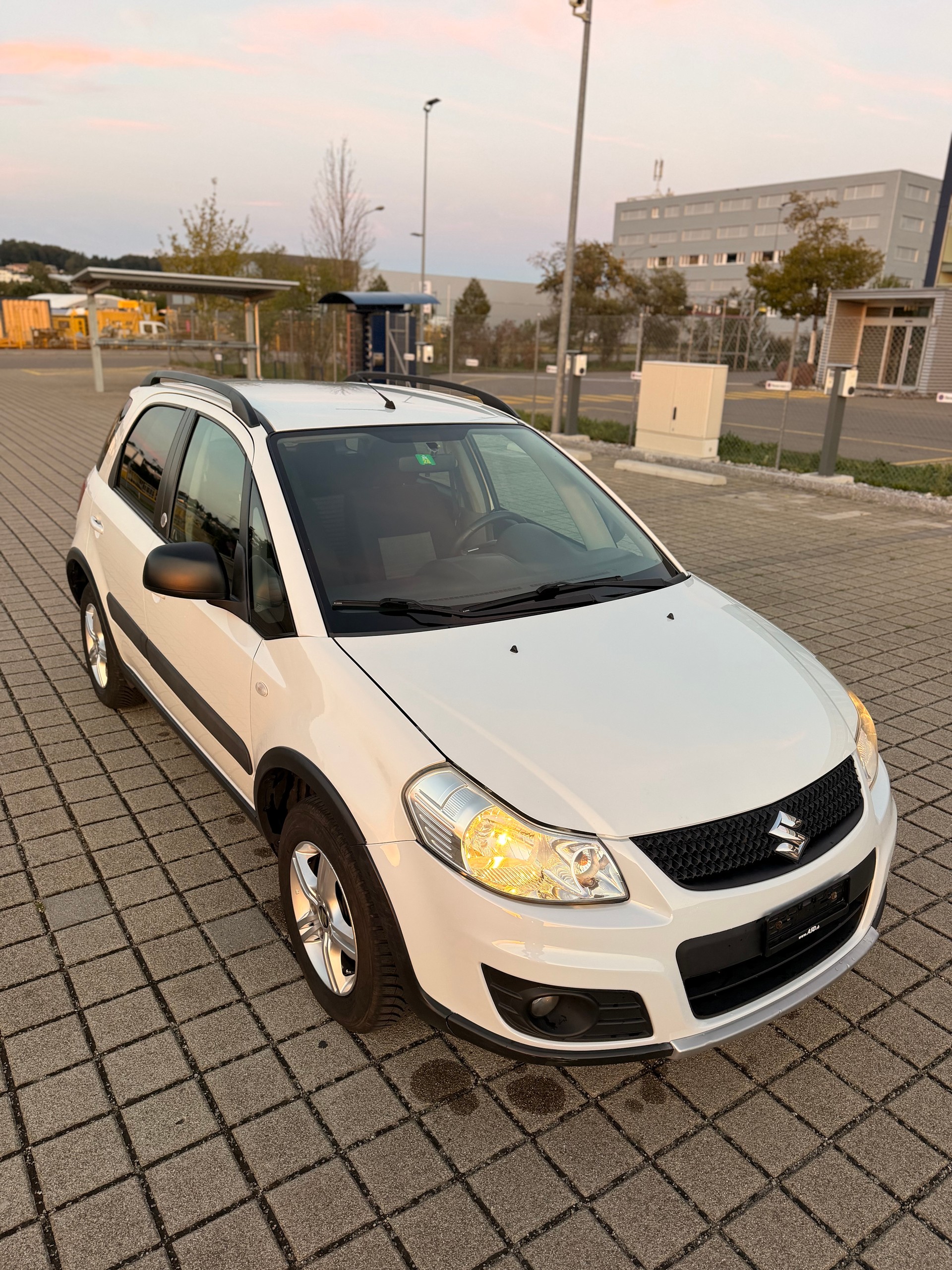 SUZUKI SX4 1.6 16V GL Top Barry 4WD-image-5