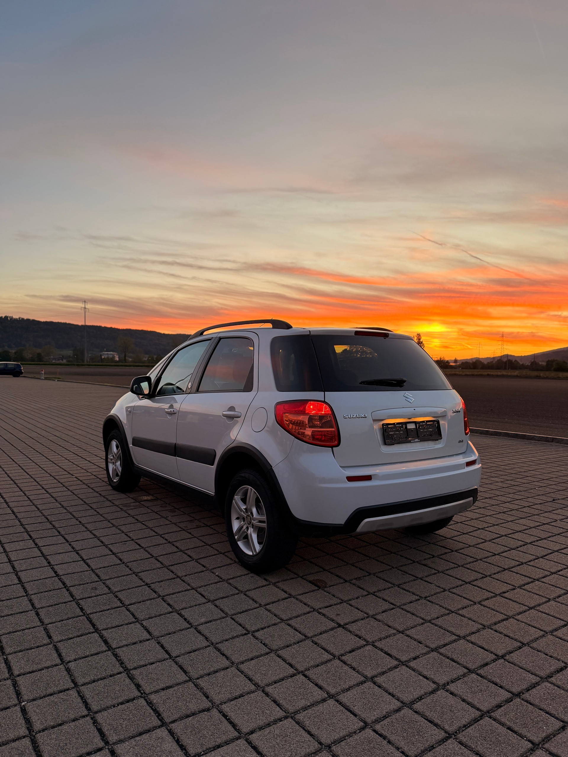 SUZUKI SX4 1.6 16V GL Top Barry 4WD-image-10