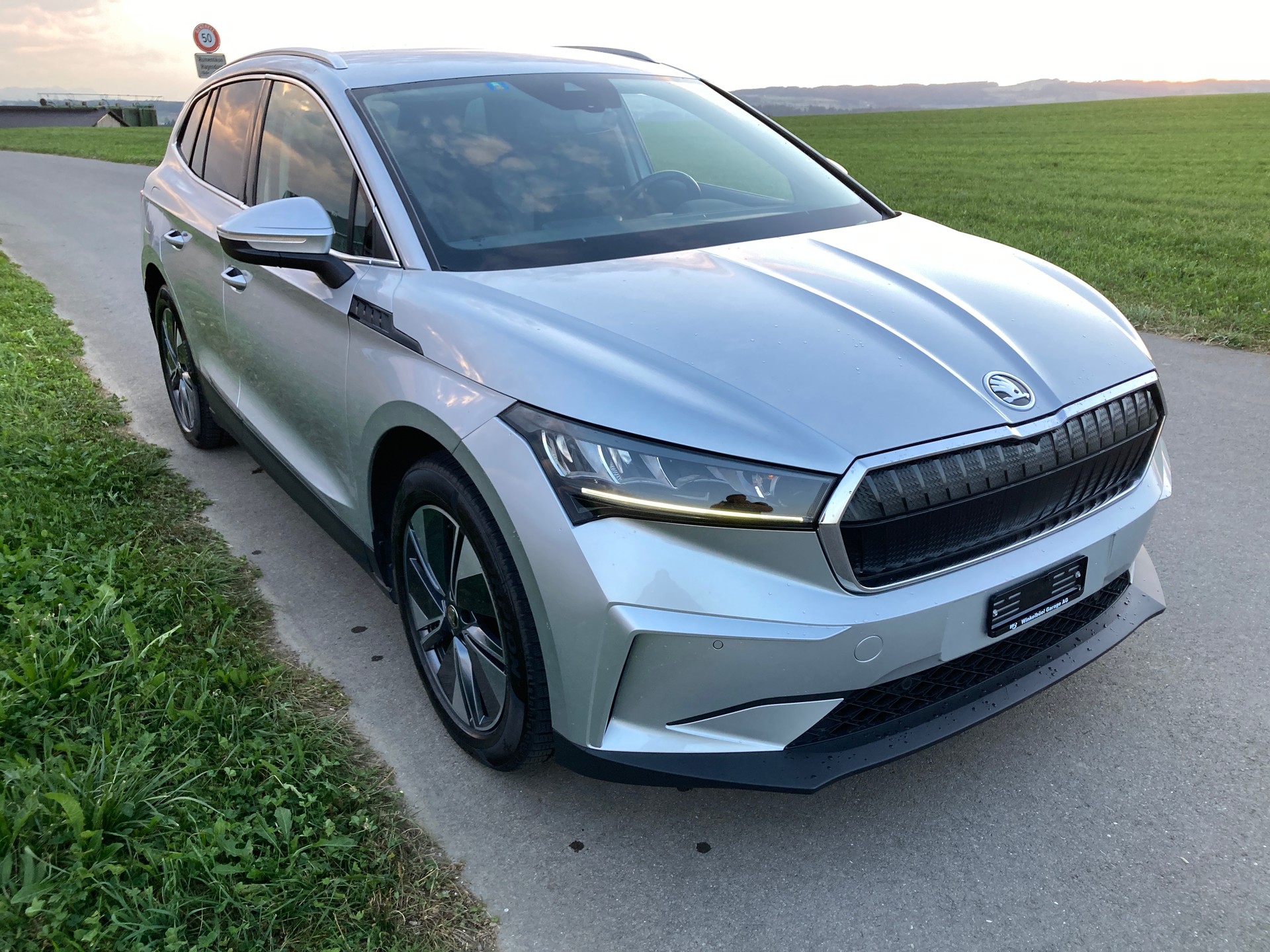 SKODA Enyaq iV 80-image-1