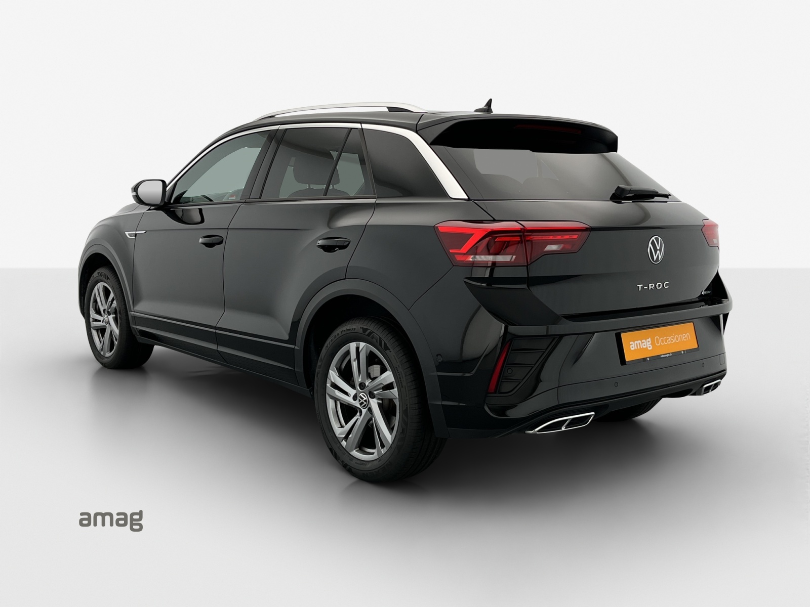 VW T-Roc 2.0 TSI R-Line DSG 4Motion-image-2