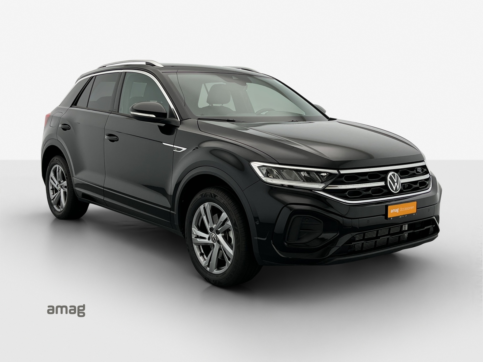 VW T-Roc 2.0 TSI R-Line DSG 4Motion-image-5