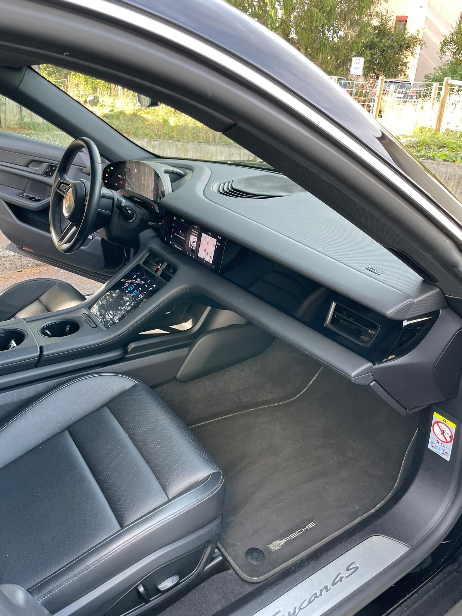 PORSCHE Taycan 4S Cross Turismo CH-Auto nur Porsche Service-image-4