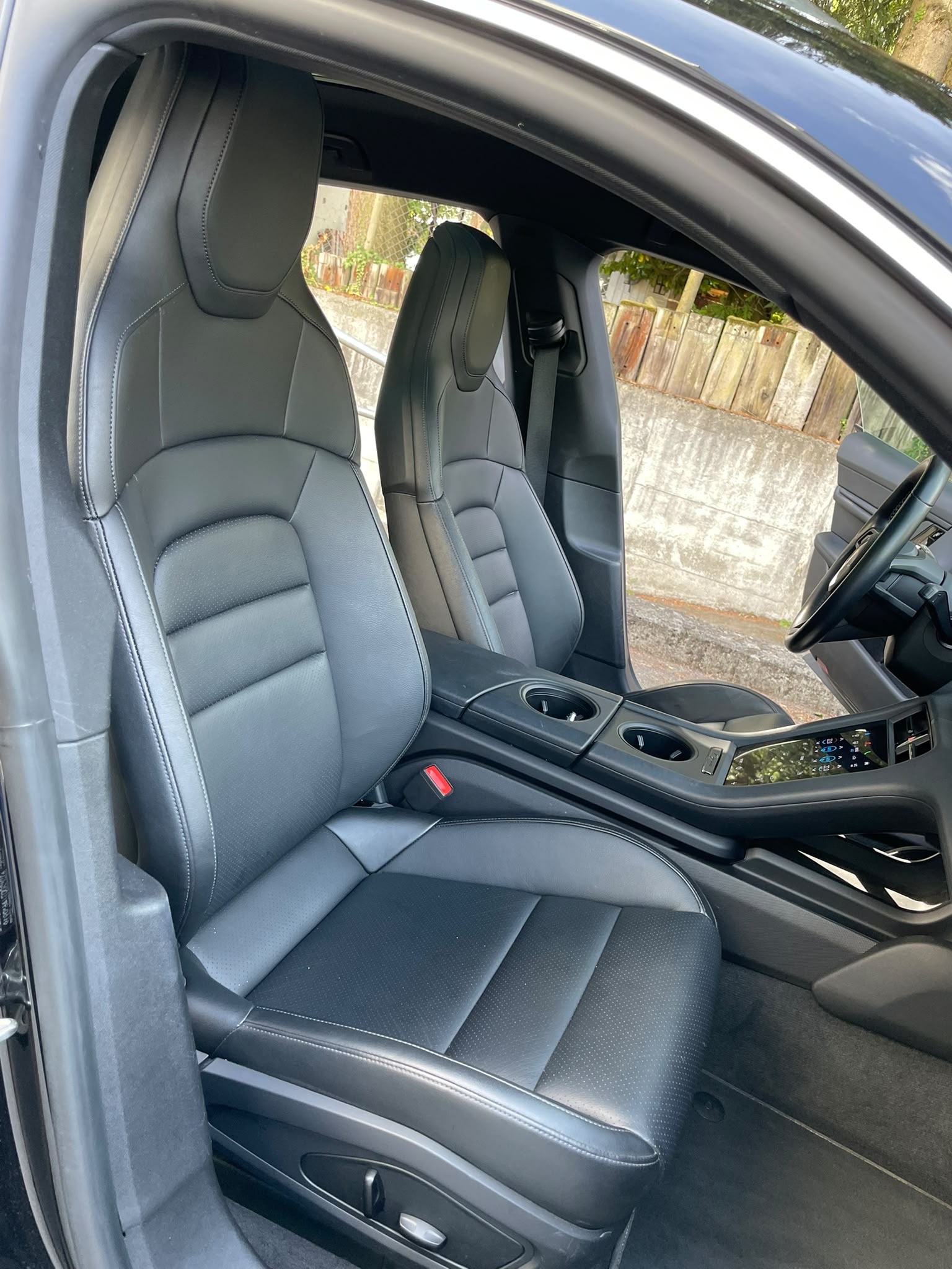PORSCHE Taycan 4S Cross Turismo CH-Auto nur Porsche Service-image-5