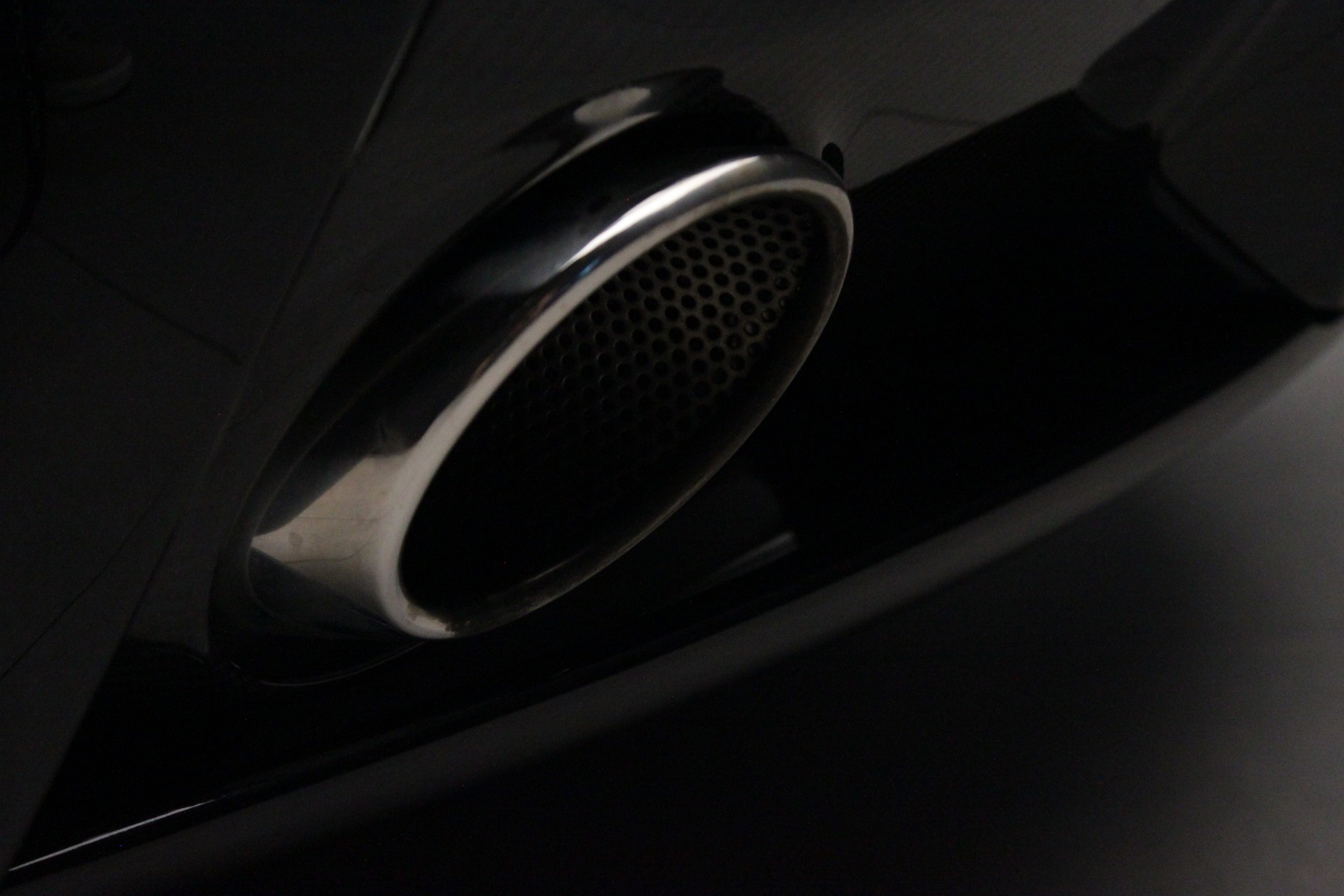 ASTON MARTIN V8 Vantage 4.7 S Sportshift-image-20